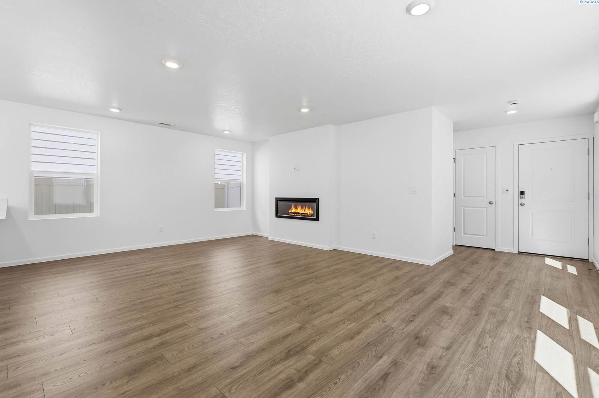 Photo 3 of Single family home for sale at 6523 Sandstone Dr, Pasco, WA 99301 | MLS# PAC295092 | Listing updated on 2026-10-11