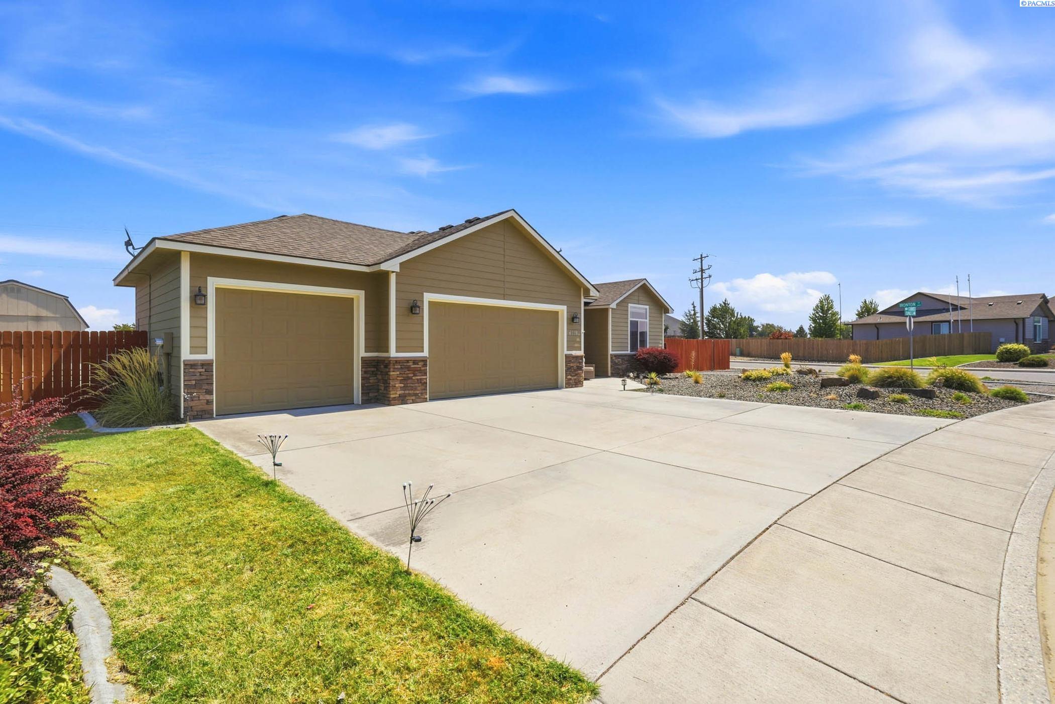 Photo 1 of Single family home for sale at 6228 Cobalt Dr, West Richland, WA 99353 | MLS# PAC295099 | Listing updated on 2026-10-13