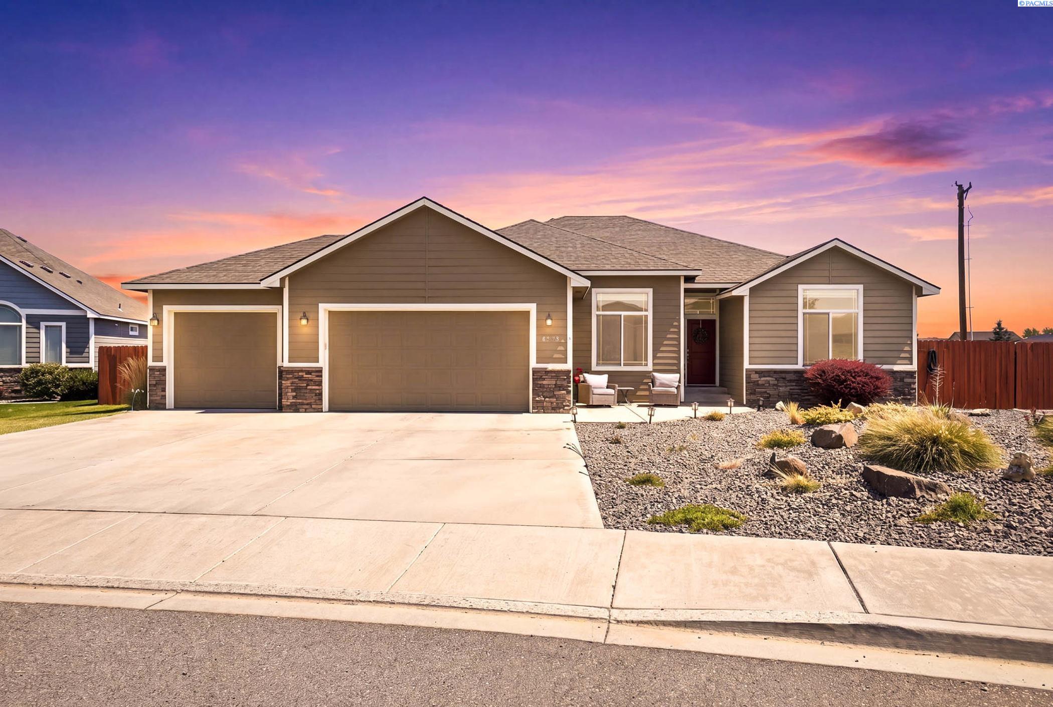 Single family home for sale at 6228 Cobalt Dr, West Richland, WA 99353 | MLS# PAC295099