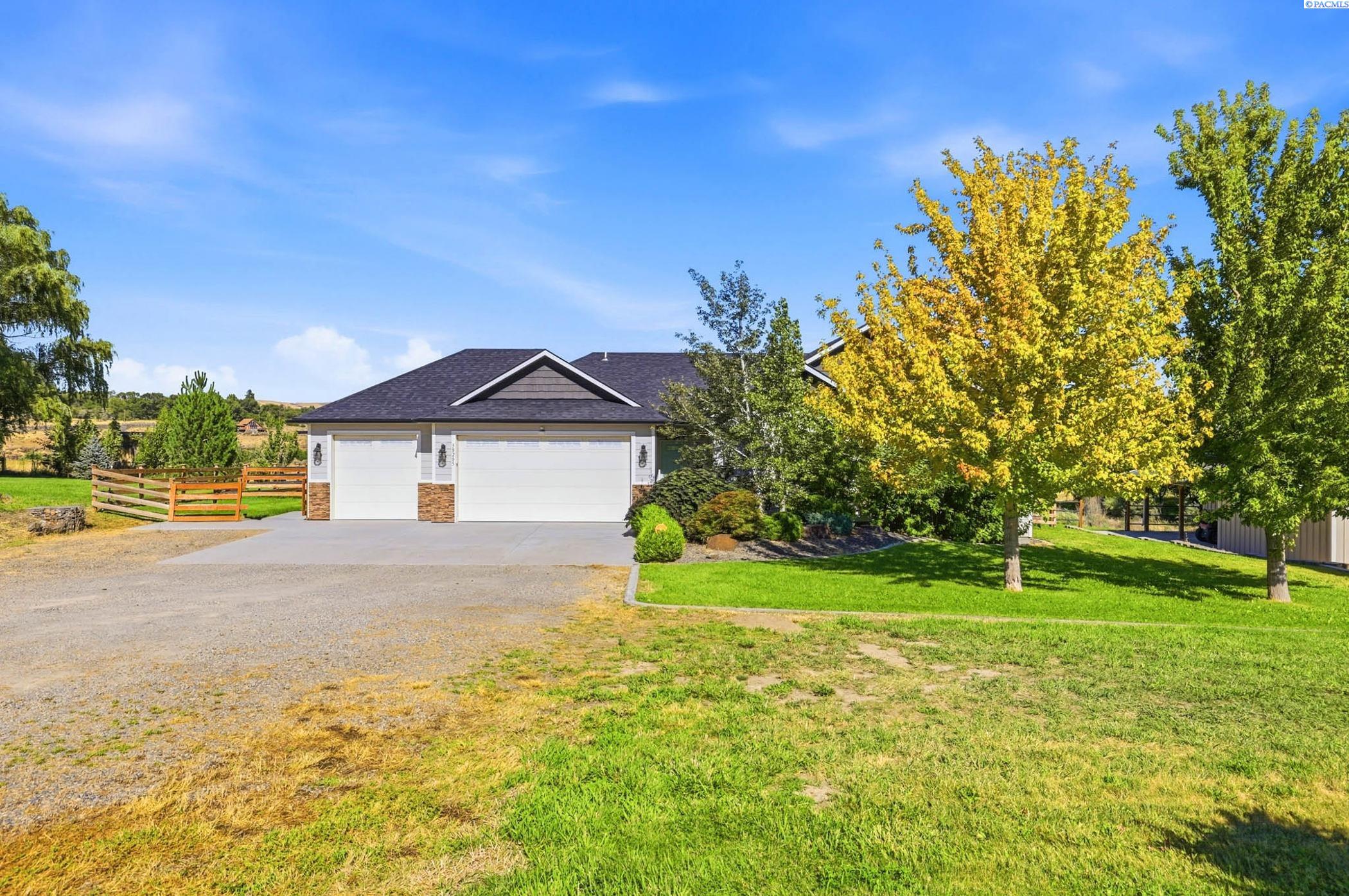 Photo 1 of Single family home for sale at 38205 N 114 Prairie NW, Benton City, WA 99320 | MLS# PAC295120 | Listing updated on 2026-10-03