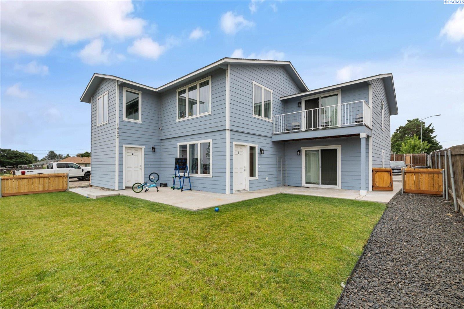 Multi family home for sale at 1402 N Edison St, Kennewick, WA 99336 | MLS# PAC295125