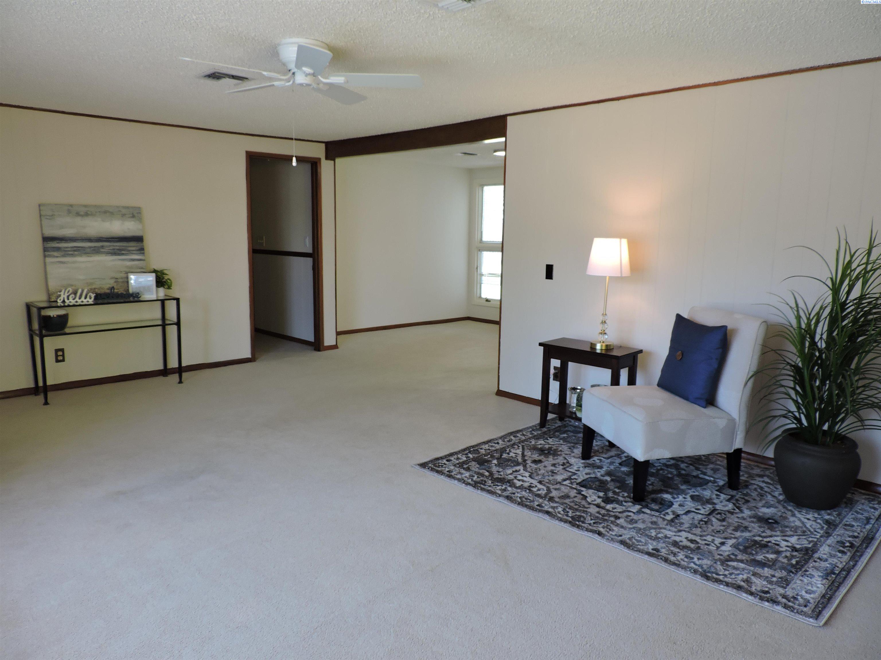 Photo 3 of Single family home for sale at 1515 Cottonwood Dr, Richland, WA 99354 | MLS# PAC295136 | Listing updated on 2026-09-30