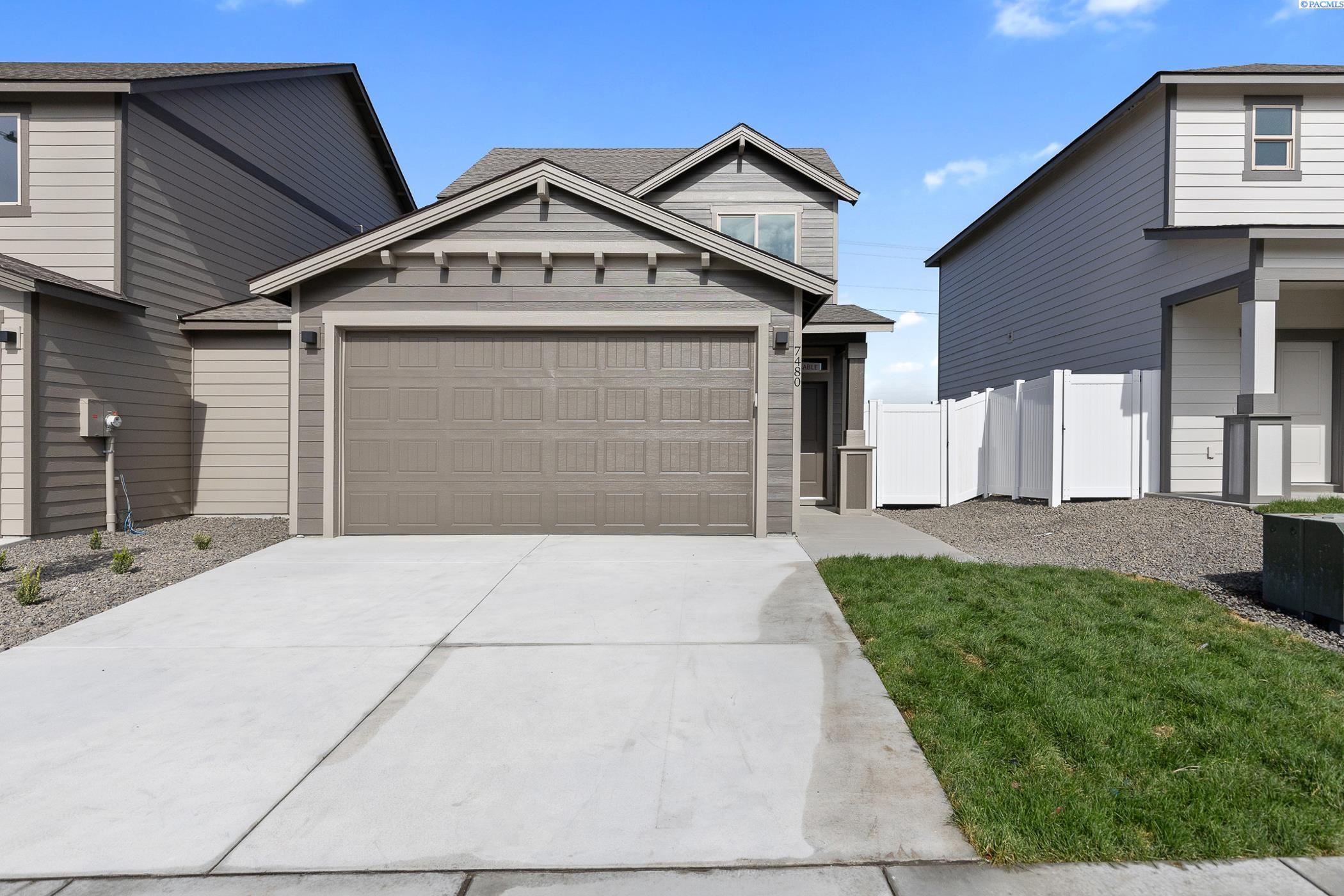 Photo 3 of Single family home for sale at 7480 Grapevine Ct, West Richland, WA 99353 | MLS# PAC295150 | Listing updated on 2026-09-19