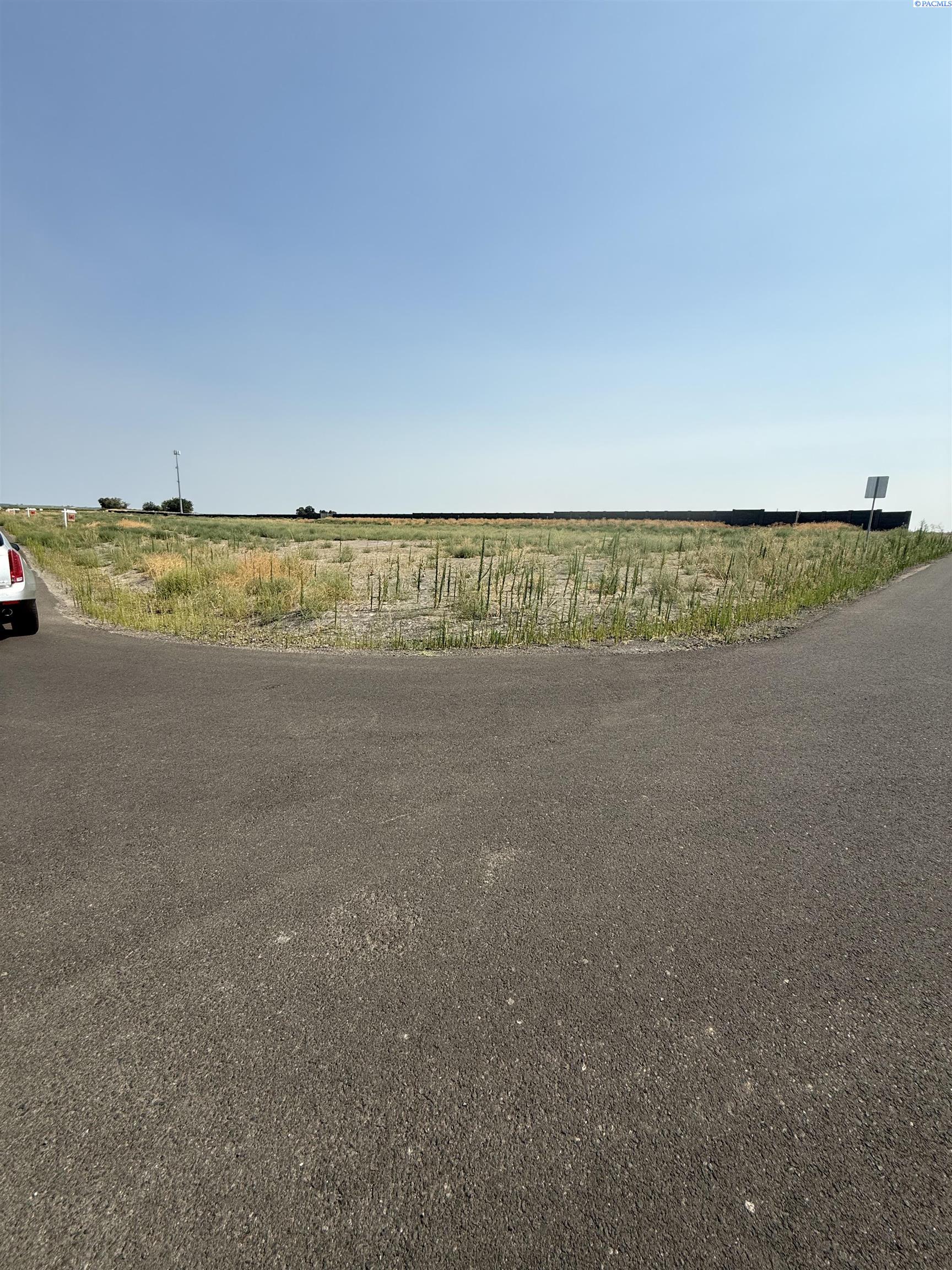 Photo 2 of Land for sale at 8301 Axil Ln, Pasco, WA 99301 | MLS# PAC295166 | Listing updated on 2026-08-01