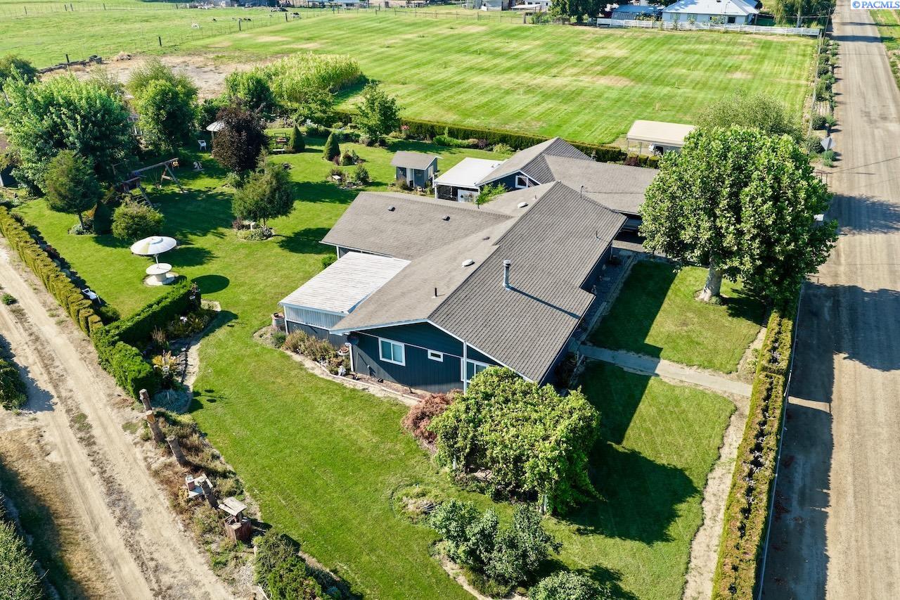 Photo 1 of Single family home for sale at 400 Dayton Rd, Grandview, WA 98930 | MLS# PAC295169 | Listing updated on 2026-08-13