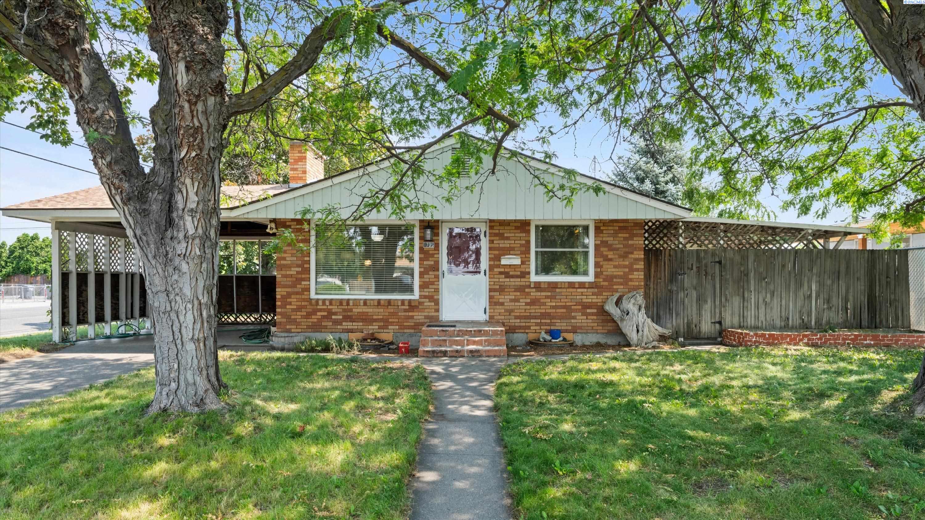 Photo 1 of Single family home for sale at 1735 N 18th Drive, Pasco, WA 99301 | MLS# PAC295187 | Listing updated on 2026-09-12