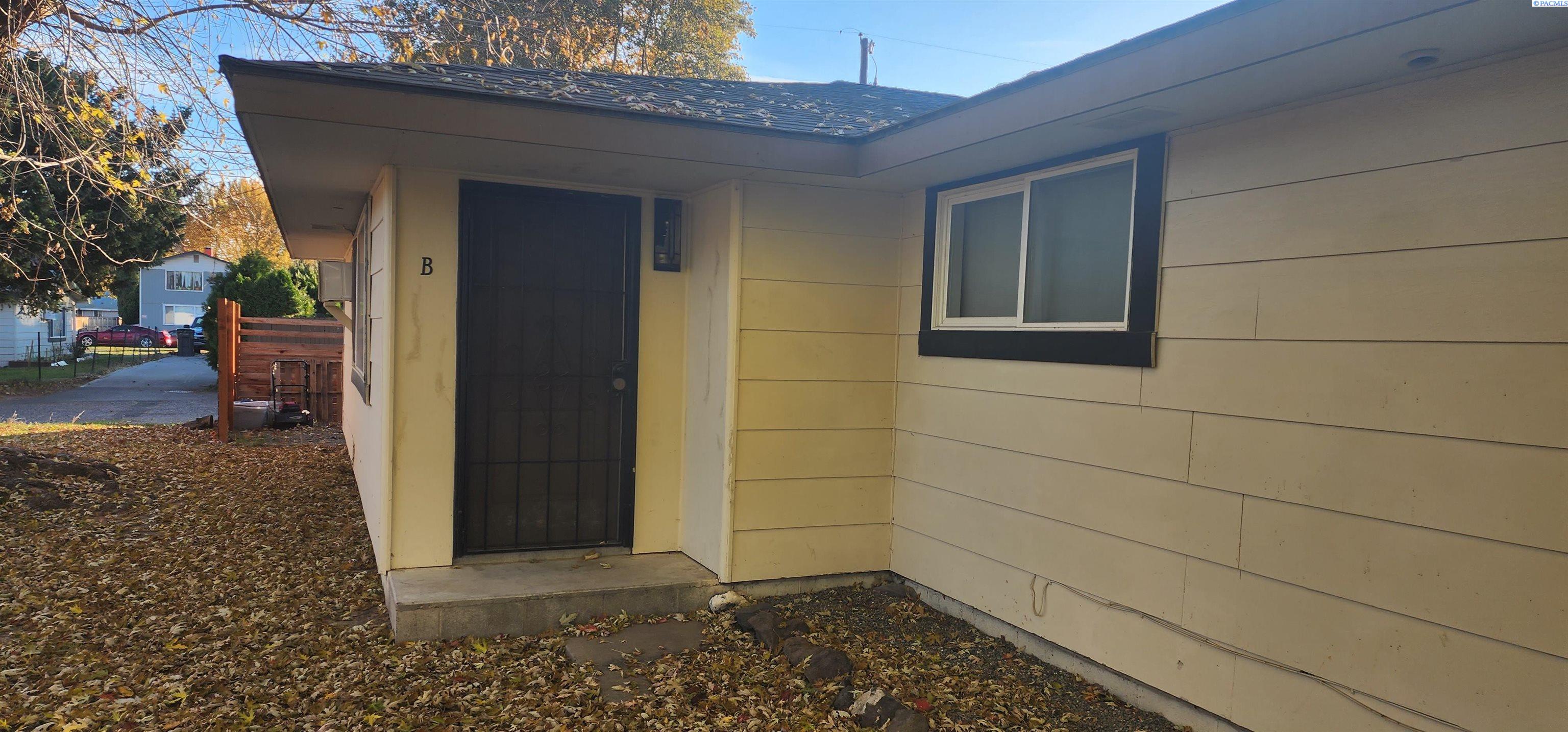 Photo 2 of House for sale at 1701 W 5th Avenue, Kennewick, WA 99336 | MLS# PAC295190 | Listing updated on 2026-09-26