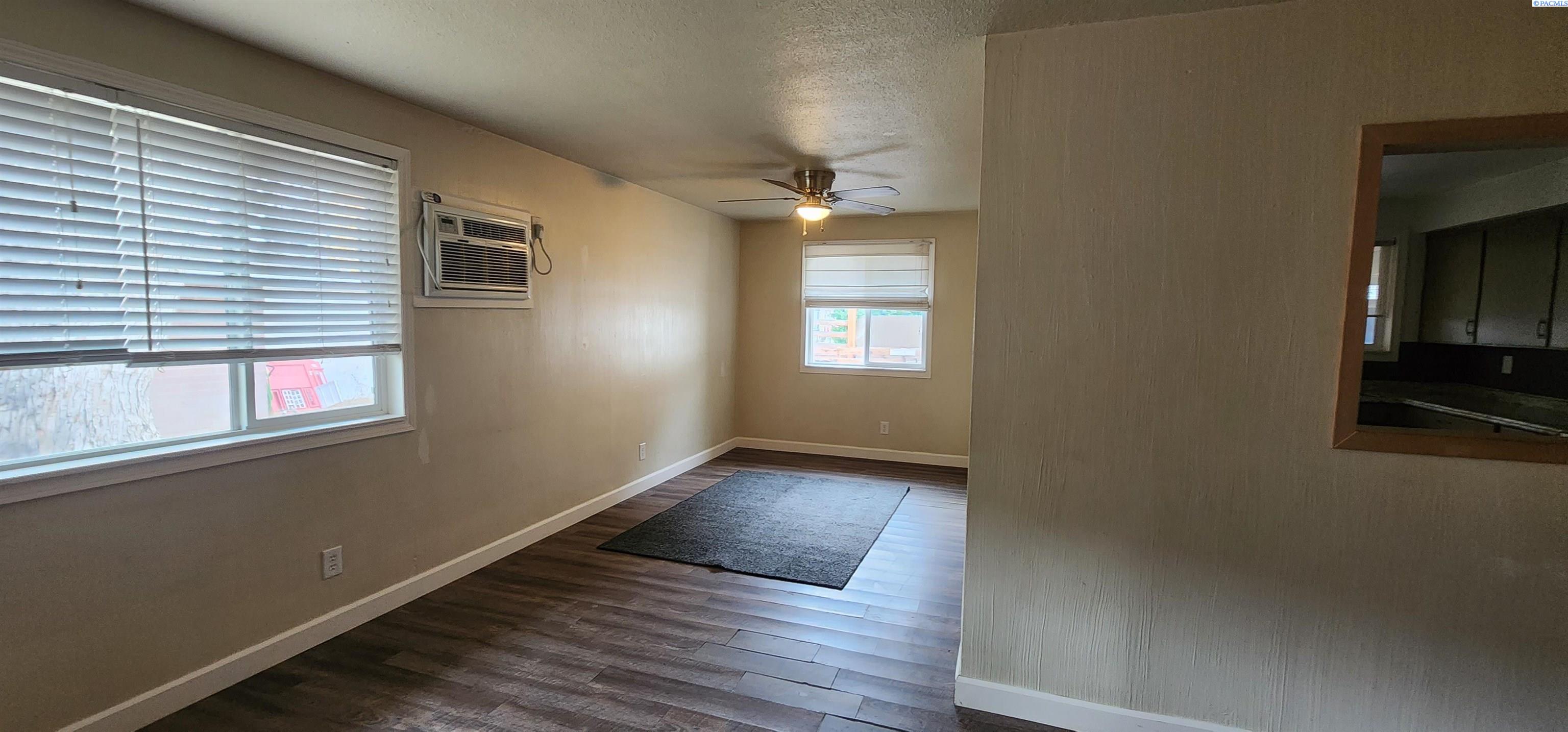 Photo 3 of House for sale at 1701 W 5th Avenue, Kennewick, WA 99336 | MLS# PAC295190 | Listing updated on 2026-09-26