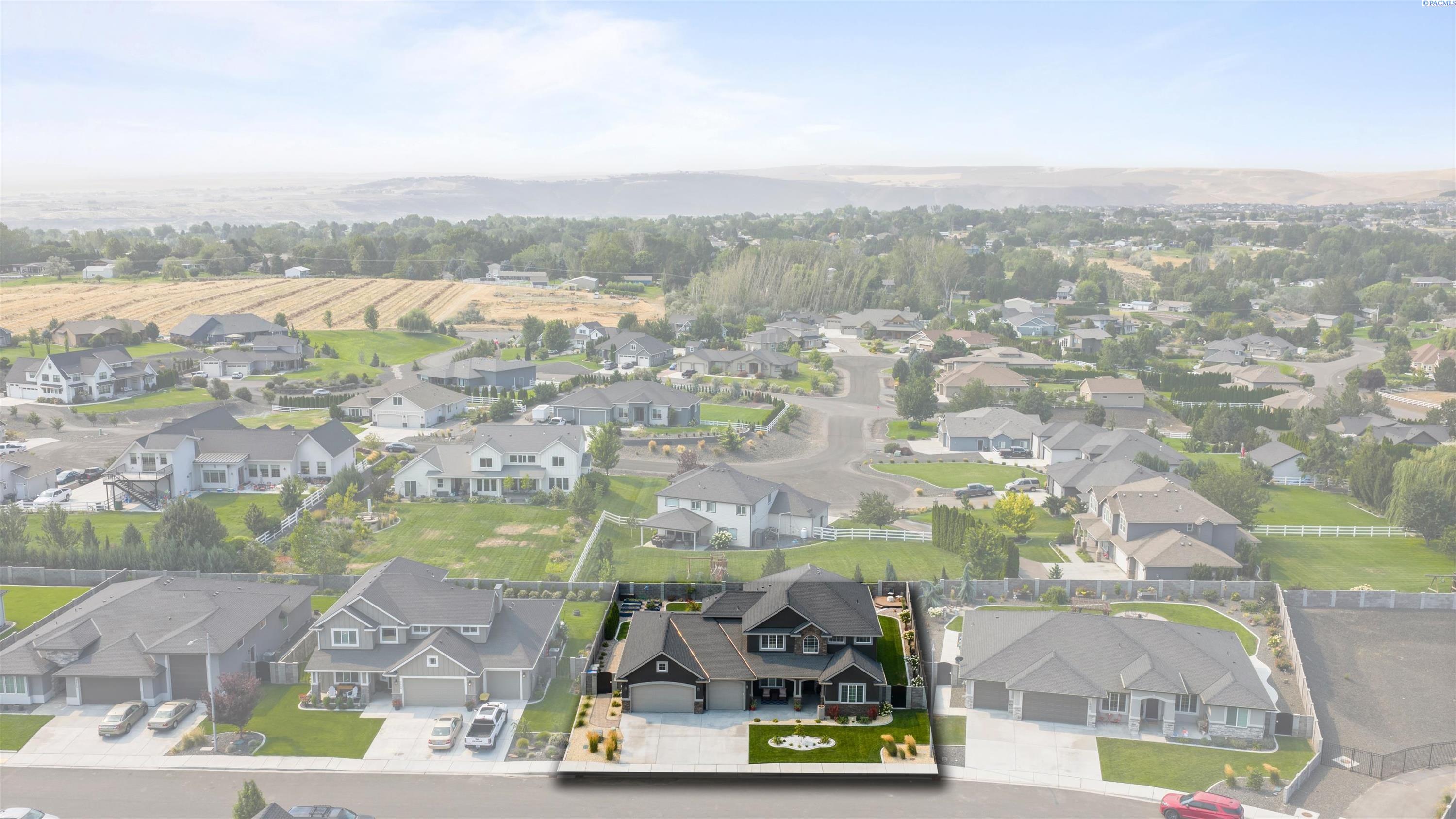 Photo 3 of Single family home for sale at 2474 Maggio Loop, Richland, WA 99352 | MLS# PAC295196 | Listing updated on 2026-09-16