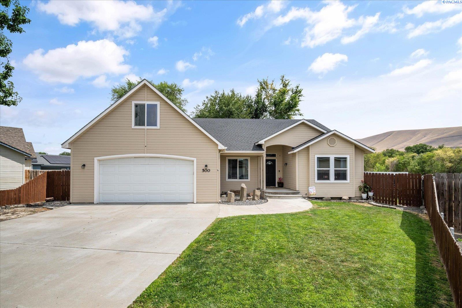 Photo 1 of Single family home for sale at 500 Paver Ct, Benton City, WA 99320 | MLS# PAC295213 | Listing updated on 2026-08-18
