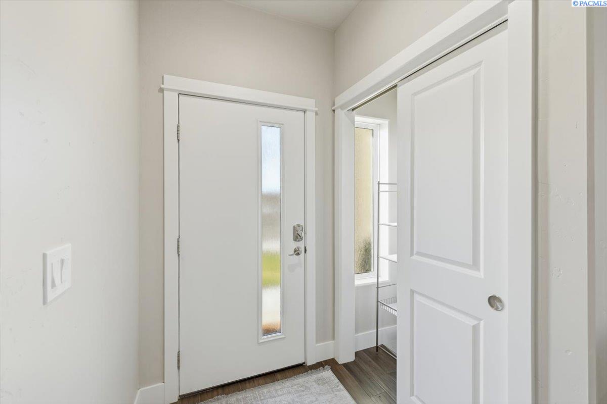 Photo 4 of Single family home for sale at 4939 Smitty Dr, Richland, WA 99352 | MLS# PAC295219 | Listing updated on 2026-08-18