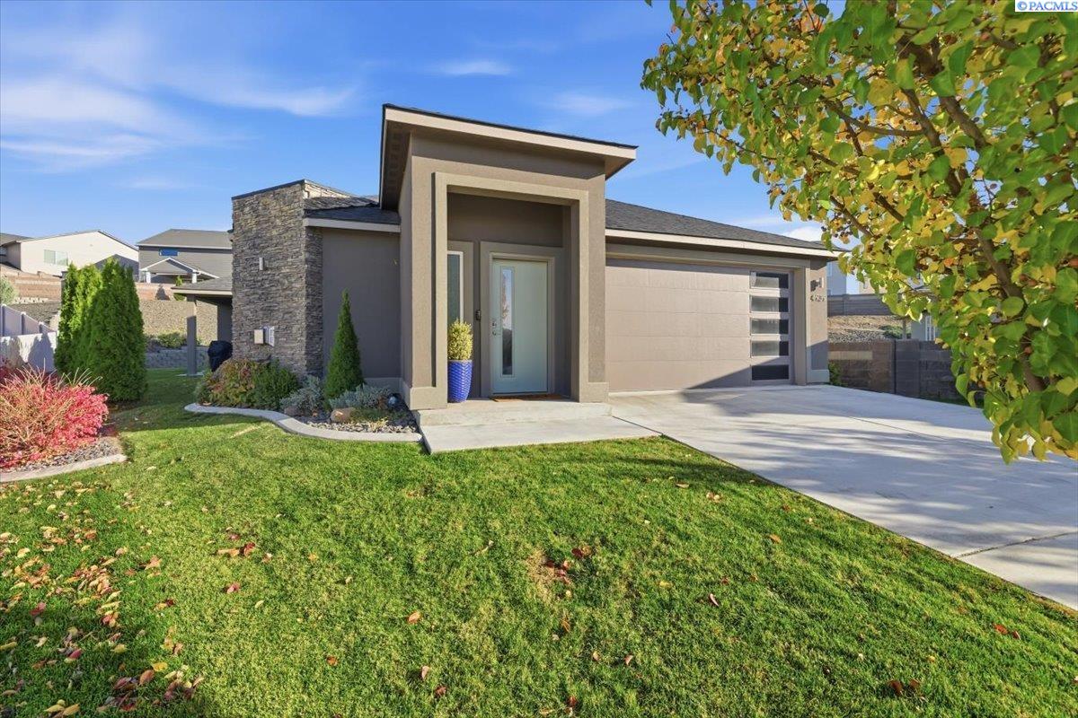 Photo 3 of Single family home for sale at 4939 Smitty Dr, Richland, WA 99352 | MLS# PAC295219 | Listing updated on 2026-08-18