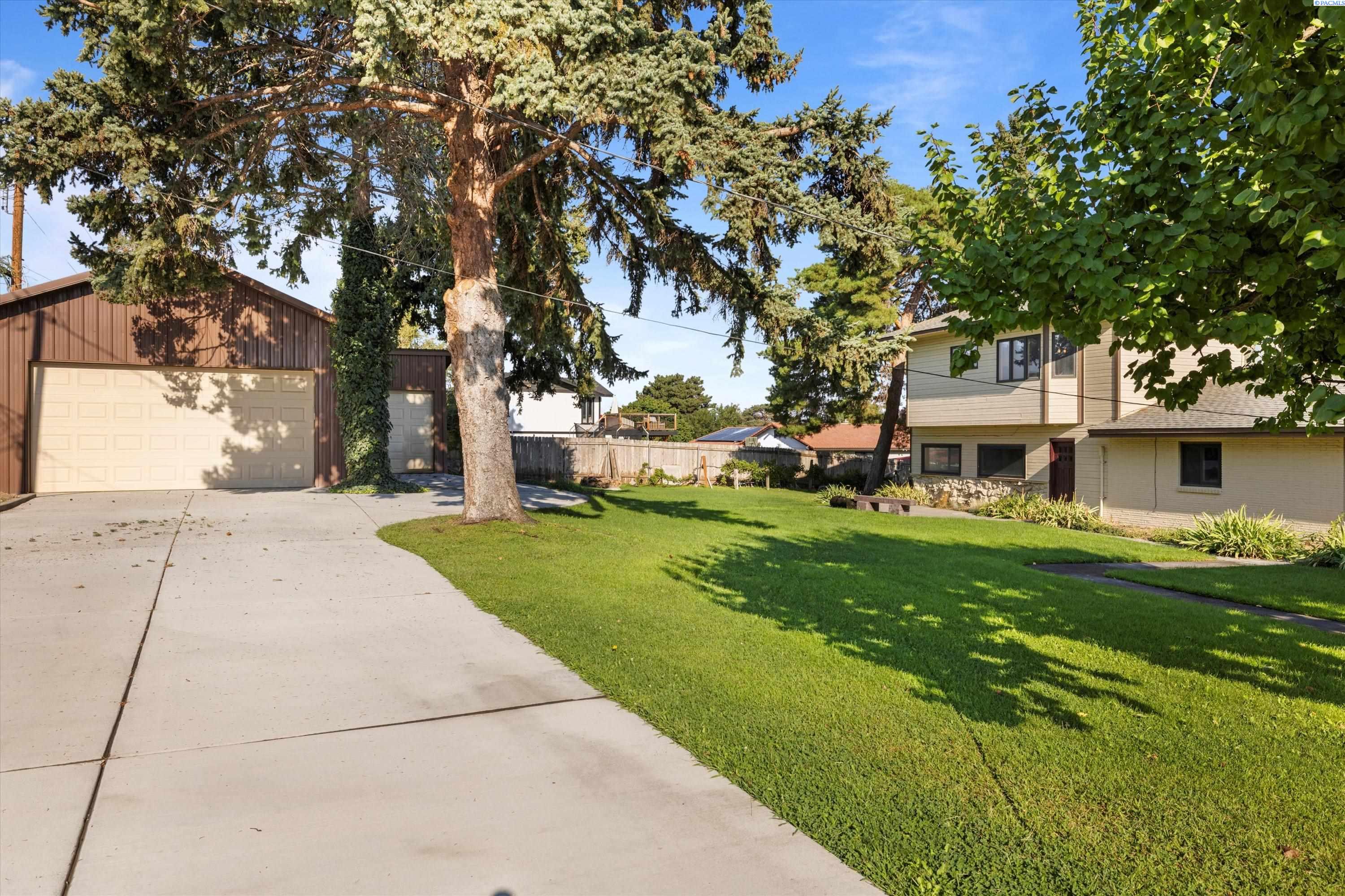 Photo 3 of Single family home for sale at 1229 N Yost, Kennewick, WA 99336 | MLS# PAC295309 | Listing updated on 2026-08-07