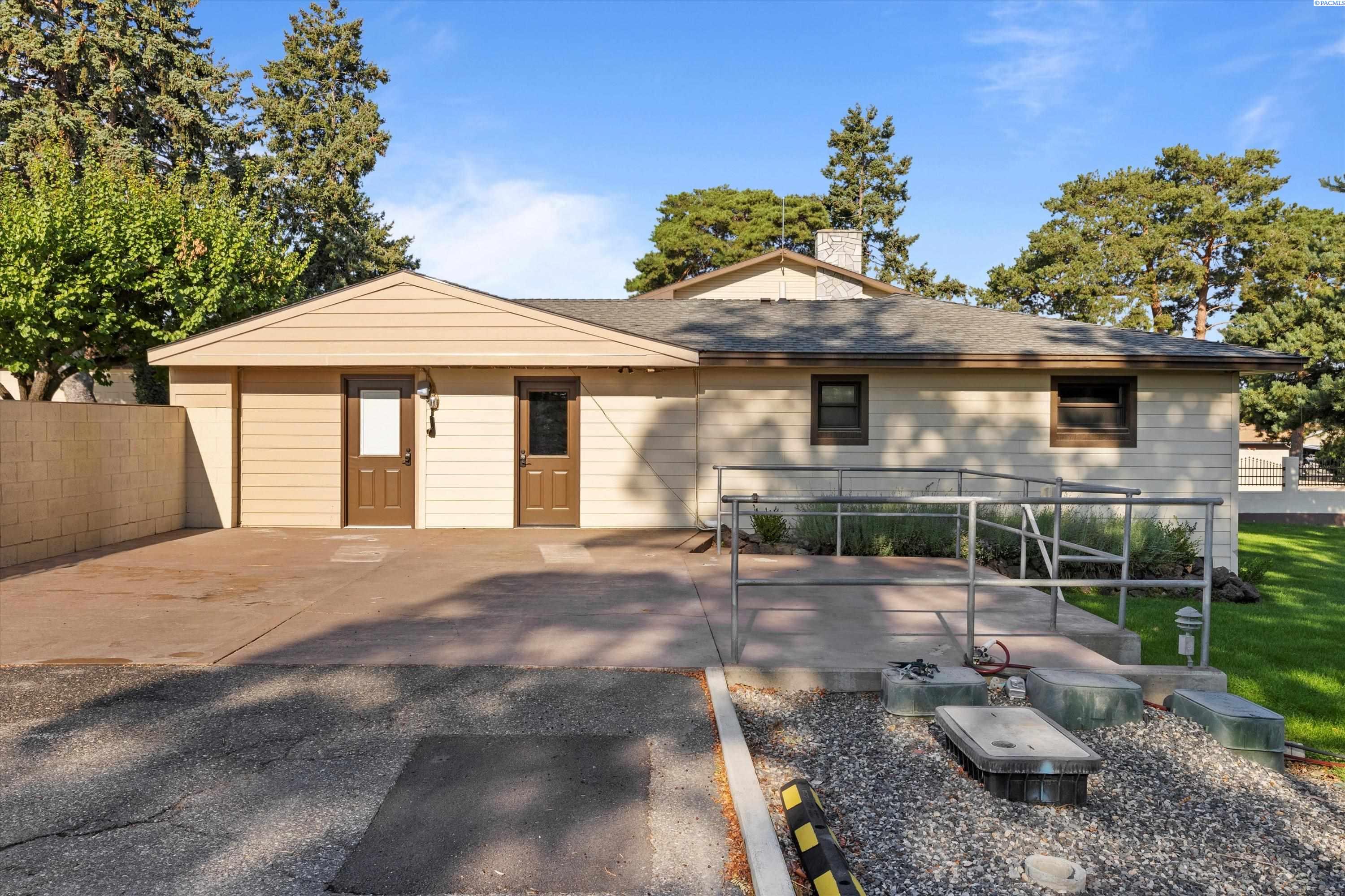 Photo 3 of Single family home for sale at 1229 N Yost, Kennewick, WA 99336 | MLS# PAC295309 | Listing updated on 2026-08-07