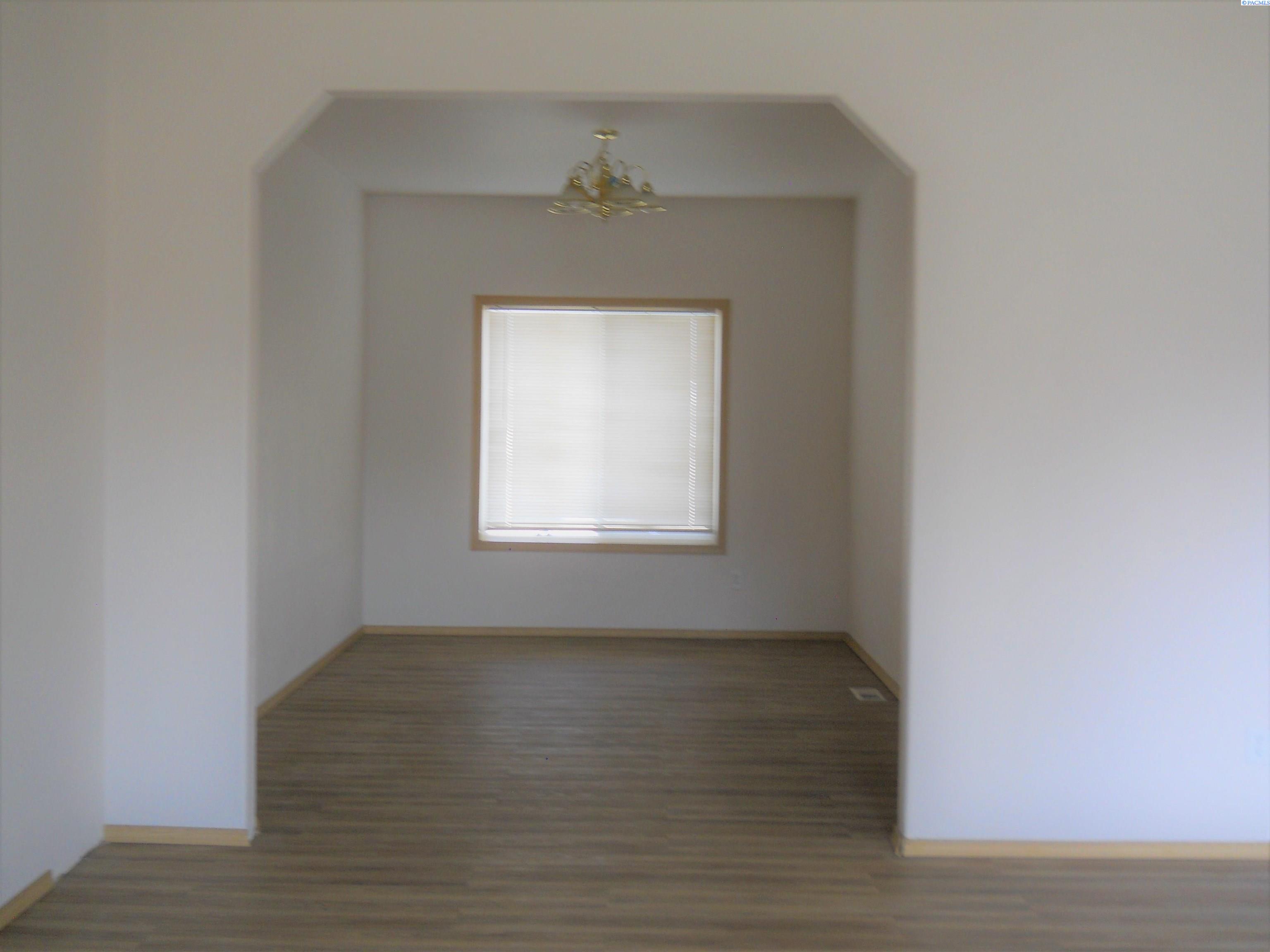 Photo 3 of Single family home for sale at 1608 Bountiful Ave, Sunnyside, WA 98944 | MLS# PAC295321 | Listing updated on 2026-08-07