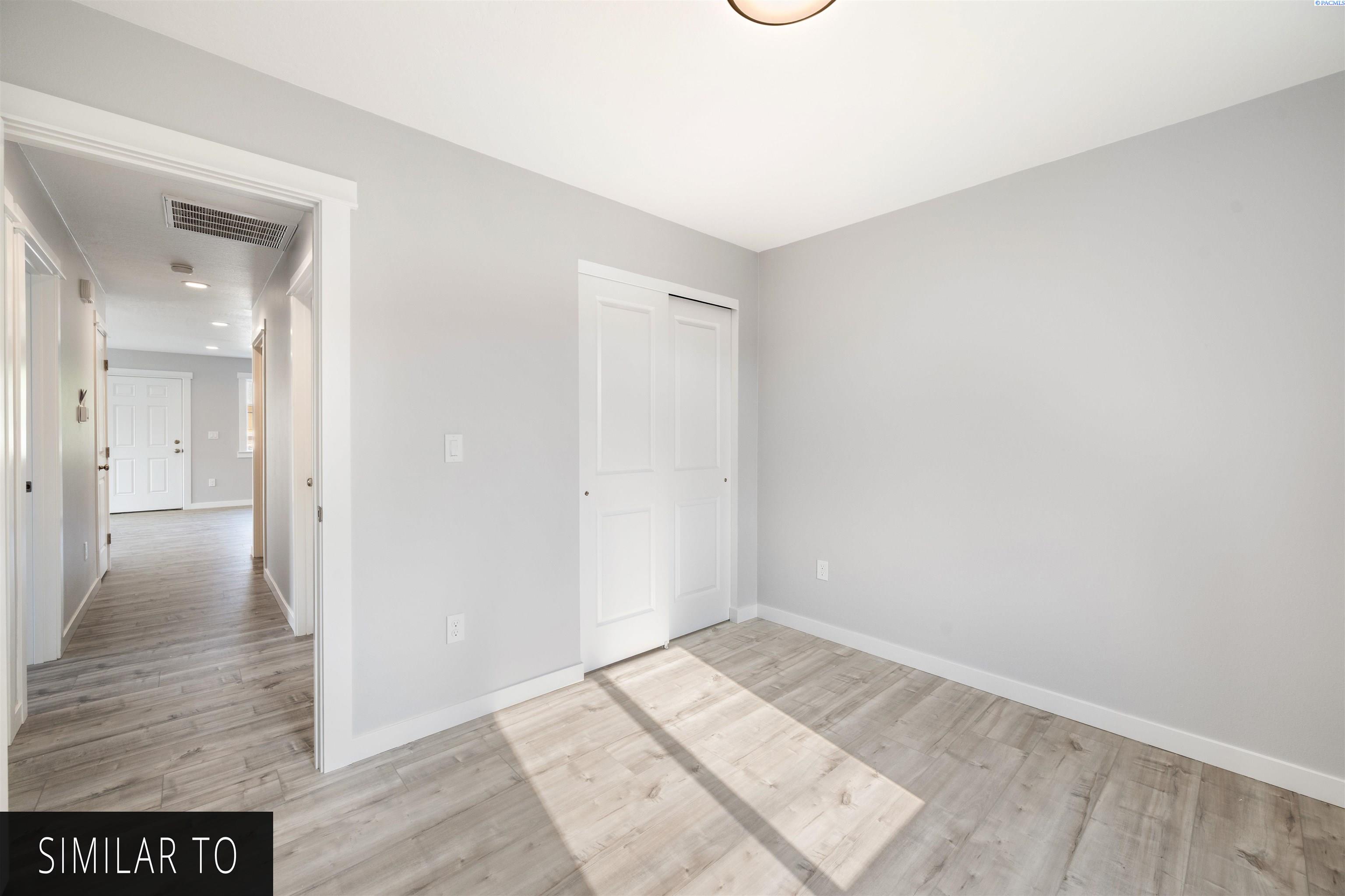 Photo 4 of House for sale at 506 N Kent Pl, Kennewick, WA 99336 | MLS# PAC295337 | Listing updated on 2026-10-02