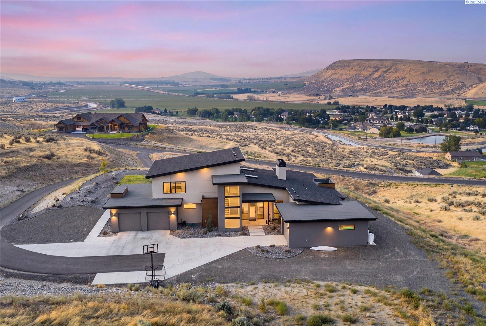 Photo 3 of Single family home for sale at 73723 Homestead Rd, Kennewick, WA 99338 | MLS# PAC295359 | Listing updated on 2026-10-02