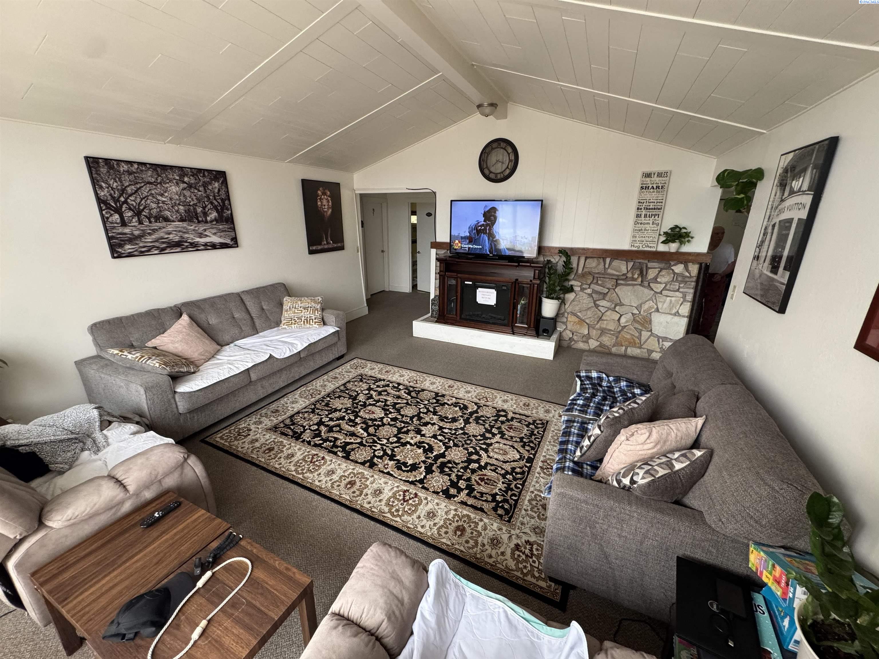 Photo 3 of Single family home for sale at 320 SE Nebraska, Pullman, WA 99163 | MLS# PAC295394 | Listing updated on 2026-08-08