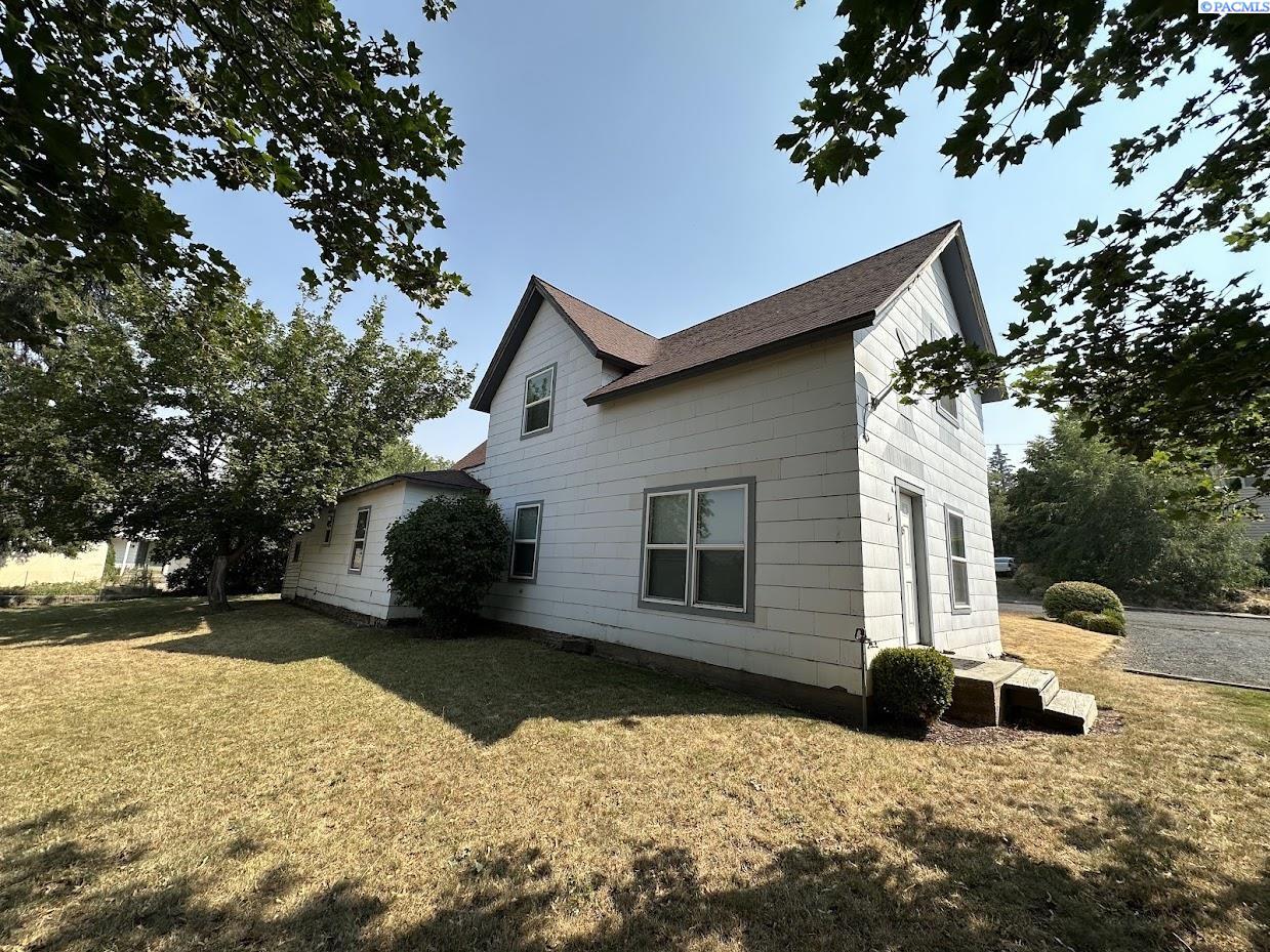 Photo 4 of House for sale at 610/612 S I, Colfax, WA 99111 | MLS# PAC295411 | Listing updated on 2026-09-03