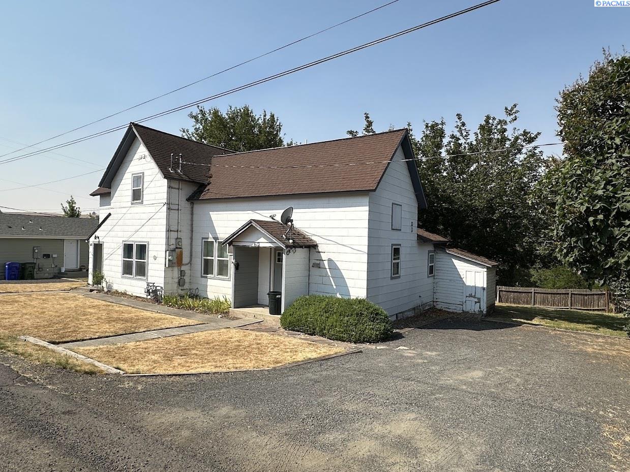 Photo 3 of Multi family home for sale at 610/612 S I, Colfax, WA 99111 | MLS# PAC295411 | Listing updated on 2026-09-03