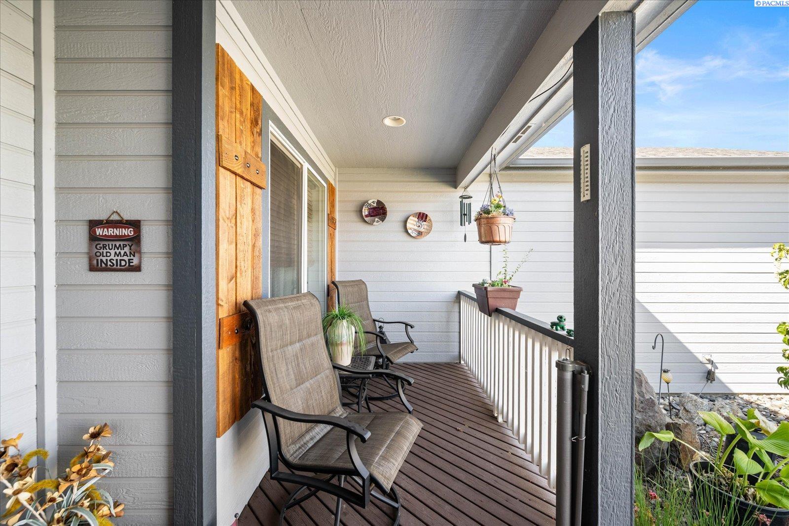 Photo 3 of Single family home for sale at 505 Paver Ct, Benton City, WA 99320 | MLS# PAC295429 | Listing updated on 2026-09-09