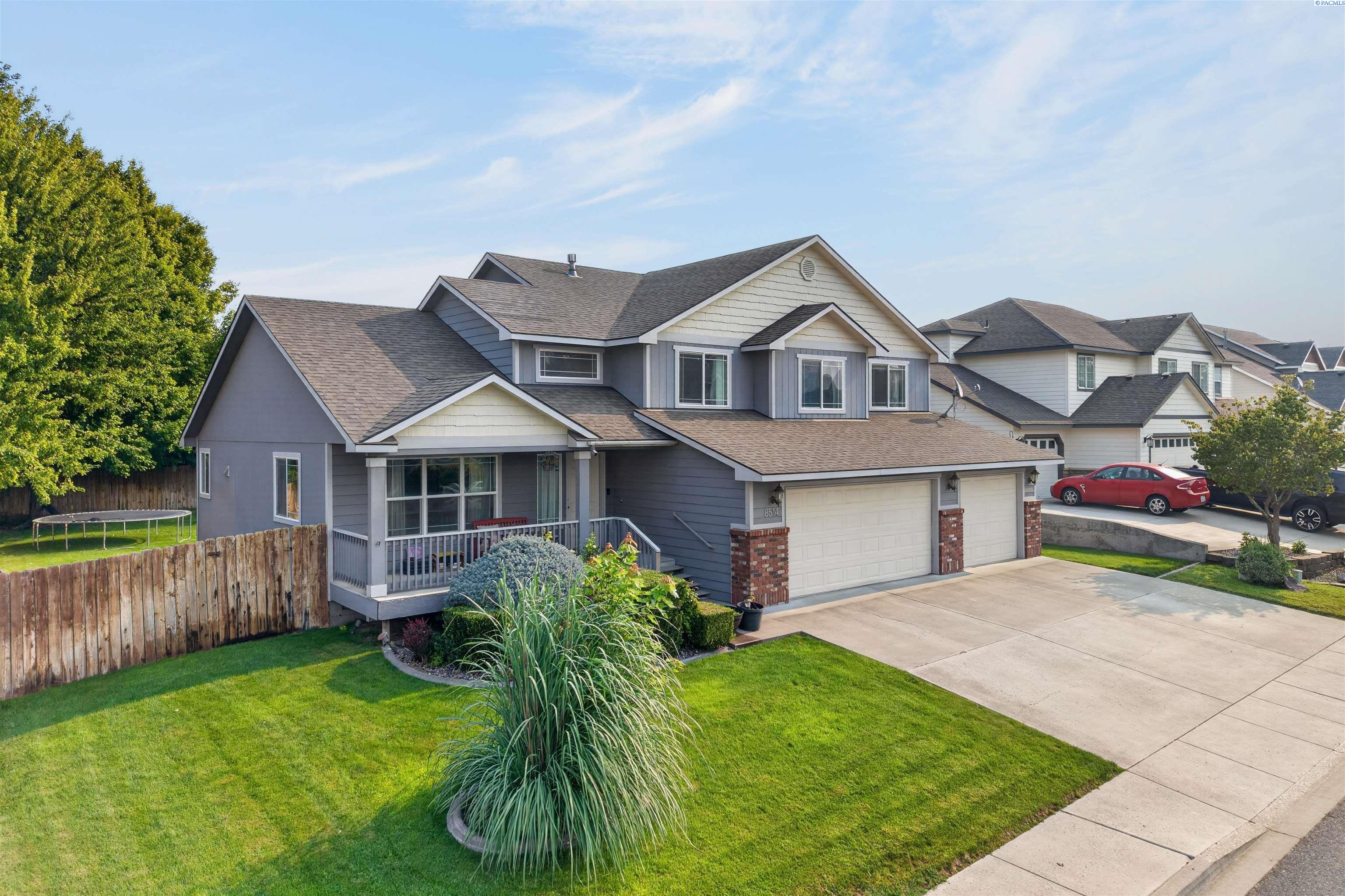 Photo 2 of Single family home for sale at 8514 W 3rd Avenue, Kennewick, WA 99336 | MLS# PAC295431 | Listing updated on 2026-09-10