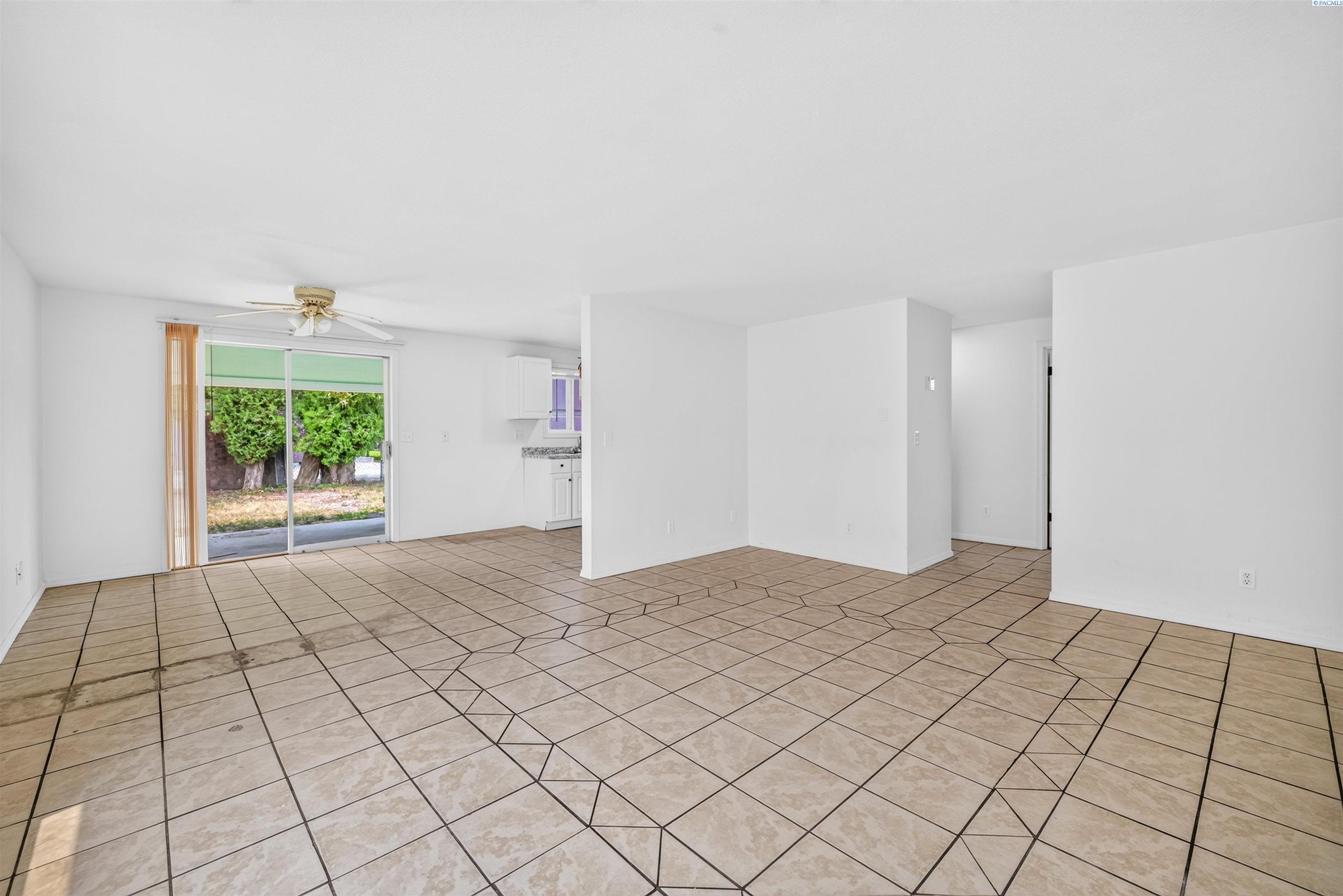 Photo 4 of House for sale at 1808 N 20th Avenue, Pasco, WA 99301 | MLS# PAC295446 | Listing updated on 2026-09-03