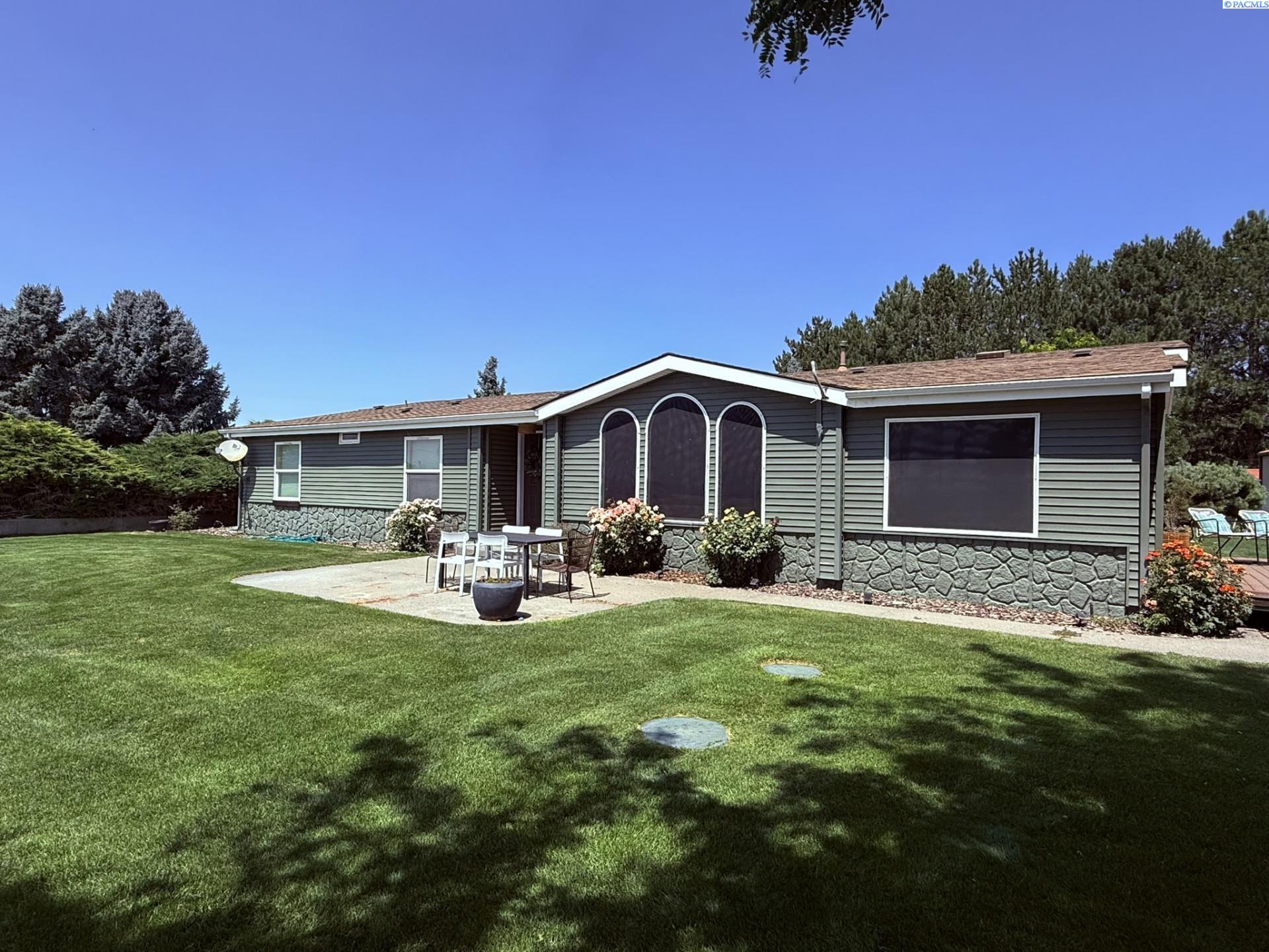 Photo 3 of Single family home for sale at 21 Honeysuckle Rd, Pasco, WA 99301 | MLS# PAC295460 | Listing updated on 2026-08-12