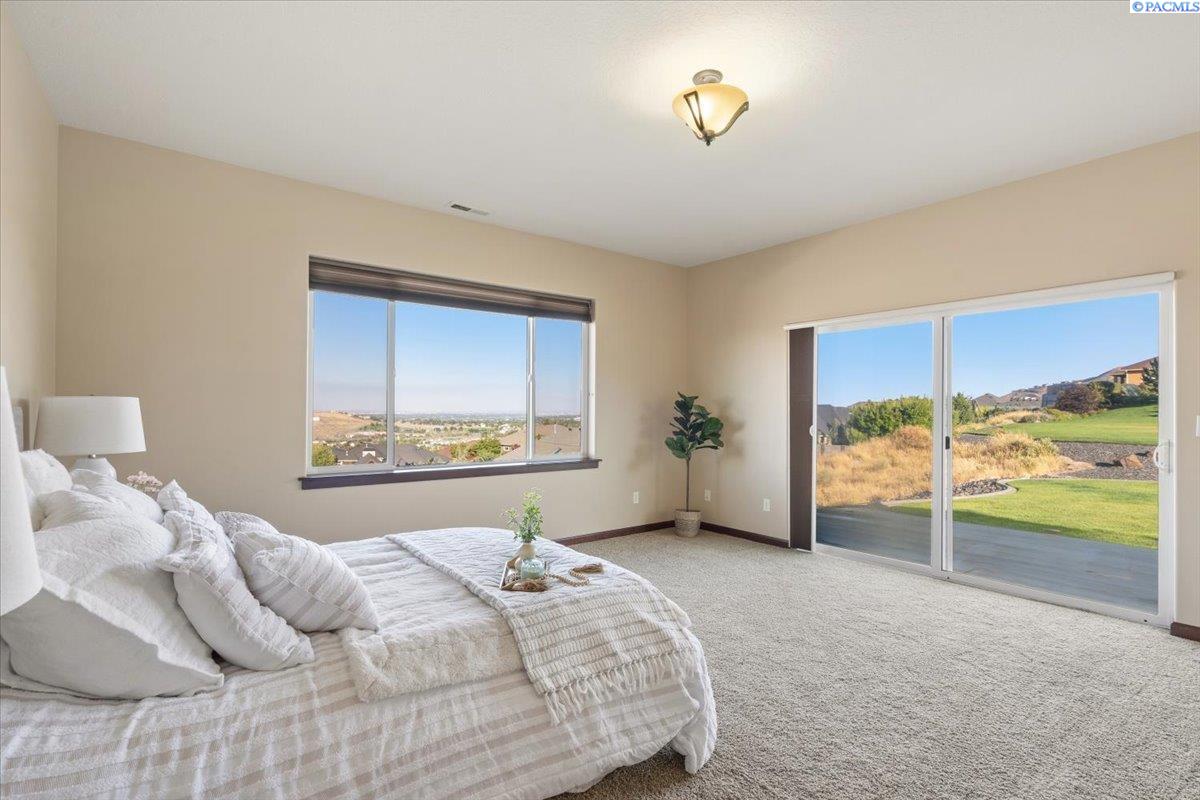 Photo 4 of Single family home for sale at 623 Big Sky Dr, Richland, WA 99352 | MLS# PAC295482 | Listing updated on 2026-08-15