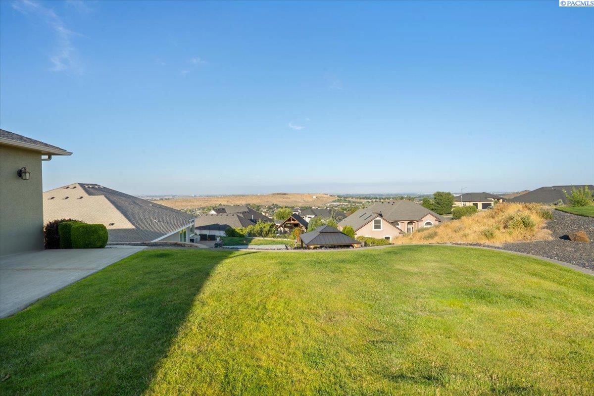 Photo 2 of Single family home for sale at 623 Big Sky Dr, Richland, WA 99352 | MLS# PAC295482 | Listing updated on 2026-08-15