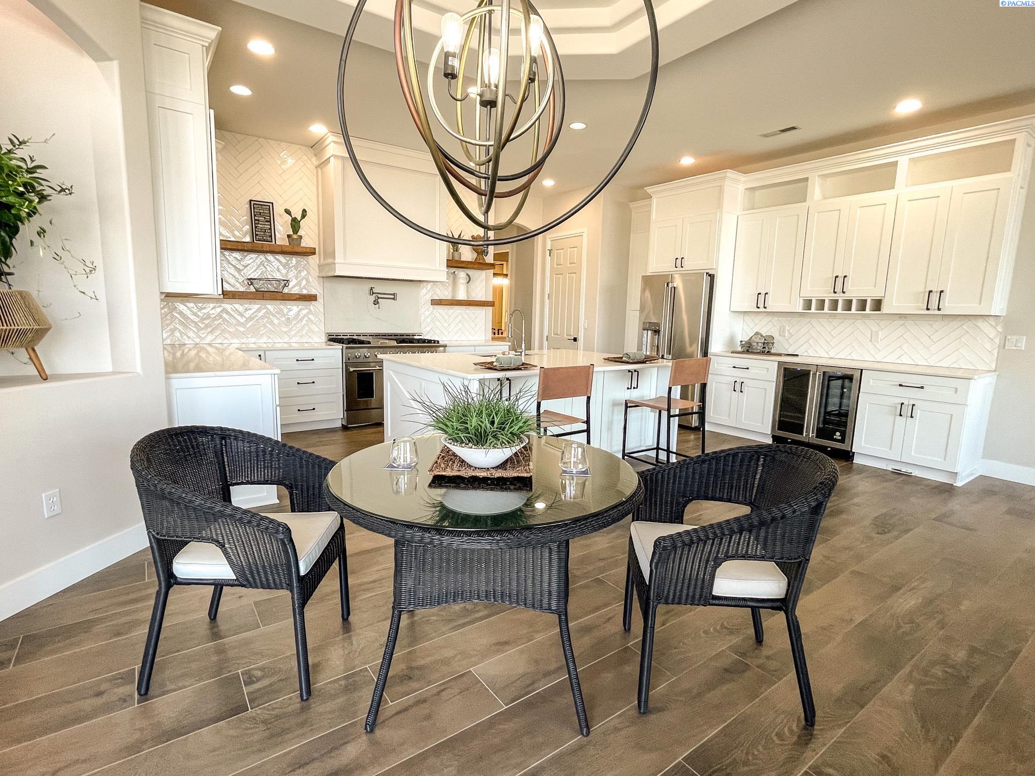 Photo 4 of Single family home for sale at 231 Meadowridge Loop, Richland, WA 99352 | MLS# PAC295483 | Listing updated on 2026-08-13