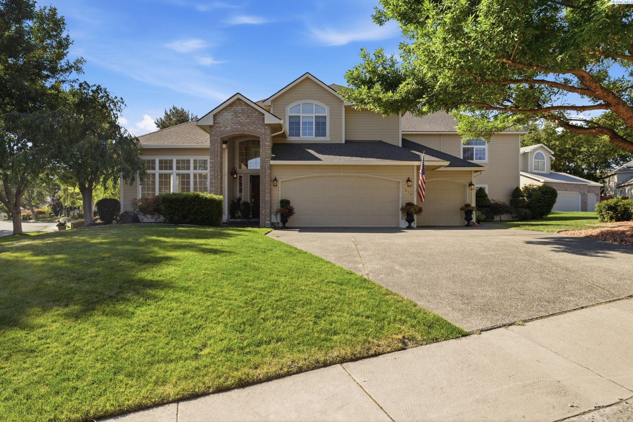 Photo 2 of Single family home for sale at 1610 Sunterra Ct, Richland, WA 99352 | MLS# PAC295490 | Listing updated on 2026-10-10