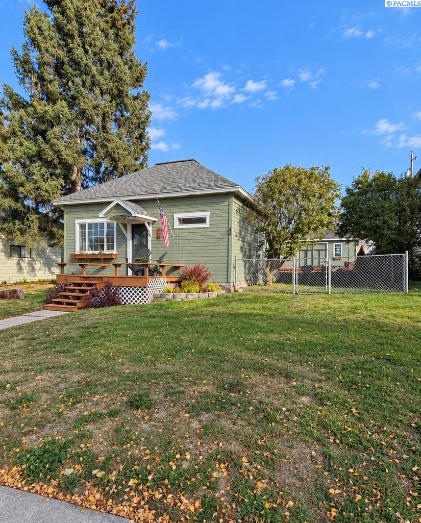 Photo 1 of Single family home for sale at 120 W Cannon St, Palouse, WA 99161 | MLS# PAC295496 | Listing updated on 2026-10-11