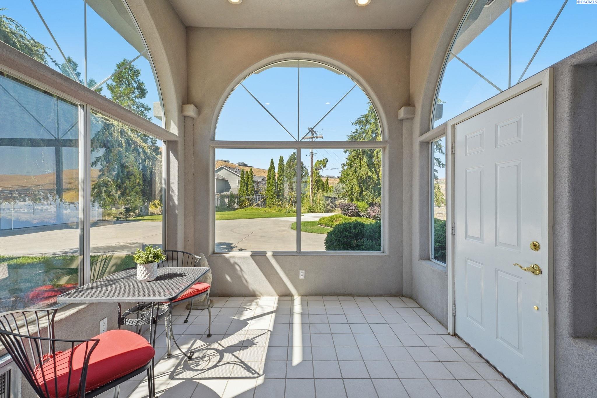 Photo 4 of Single family home for sale at 1361 Gage Blvd, Richland, WA 99352 | MLS# PAC295500 | Listing updated on 2026-09-24