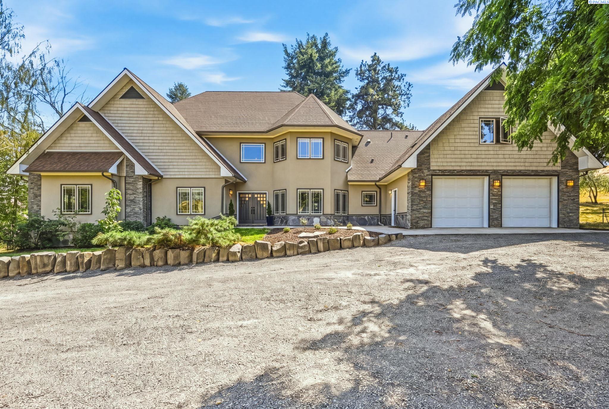 Photo 1 of Mansion for sale at 651 Klemgard Rd, Pullman, WA 99163 | MLS# PAC295512 | Listing updated on 2026-09-27