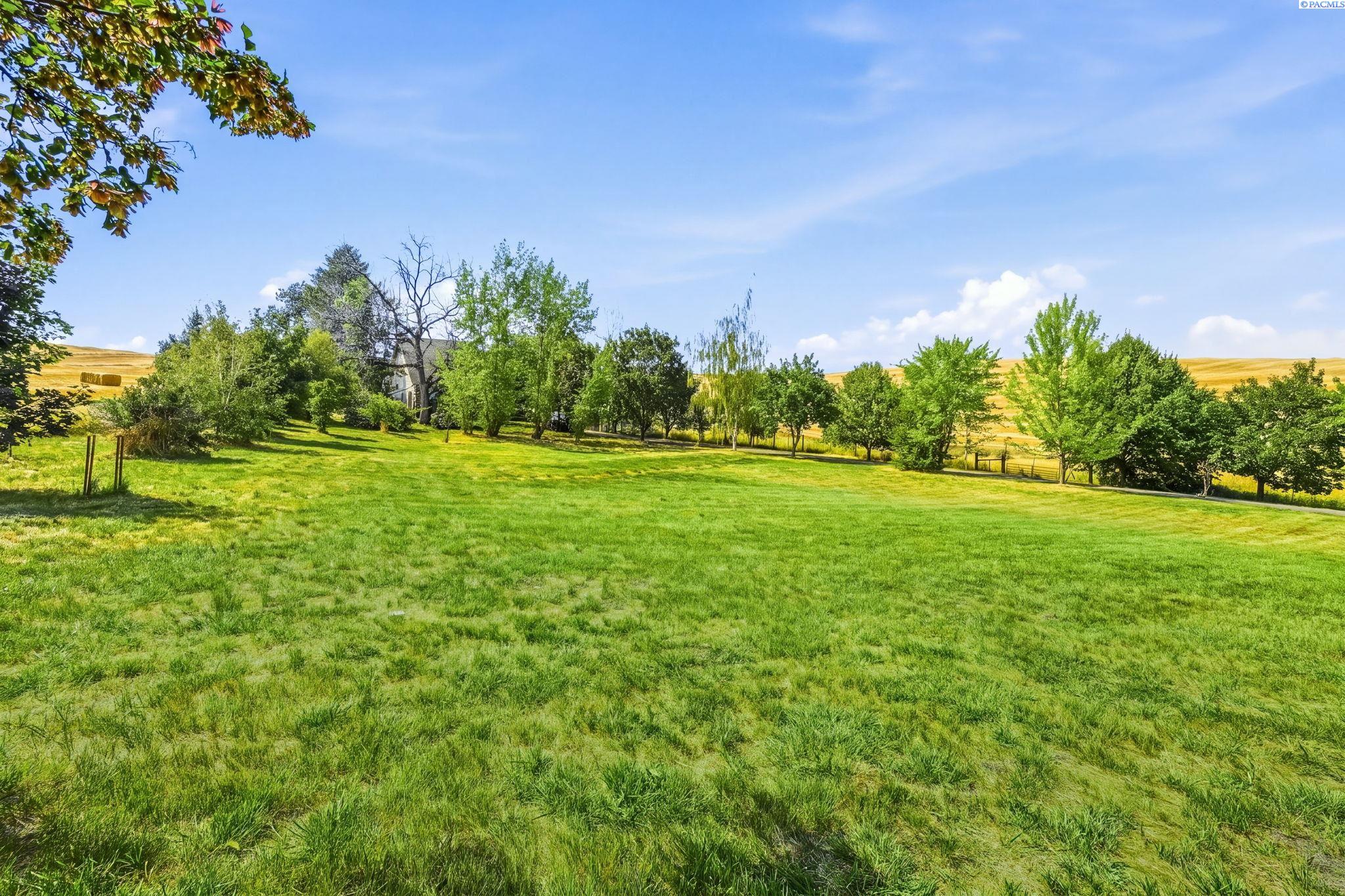 Photo 3 of Mansion for sale at 651 Klemgard Rd, Pullman, WA 99163 | MLS# PAC295512 | Listing updated on 2026-09-27