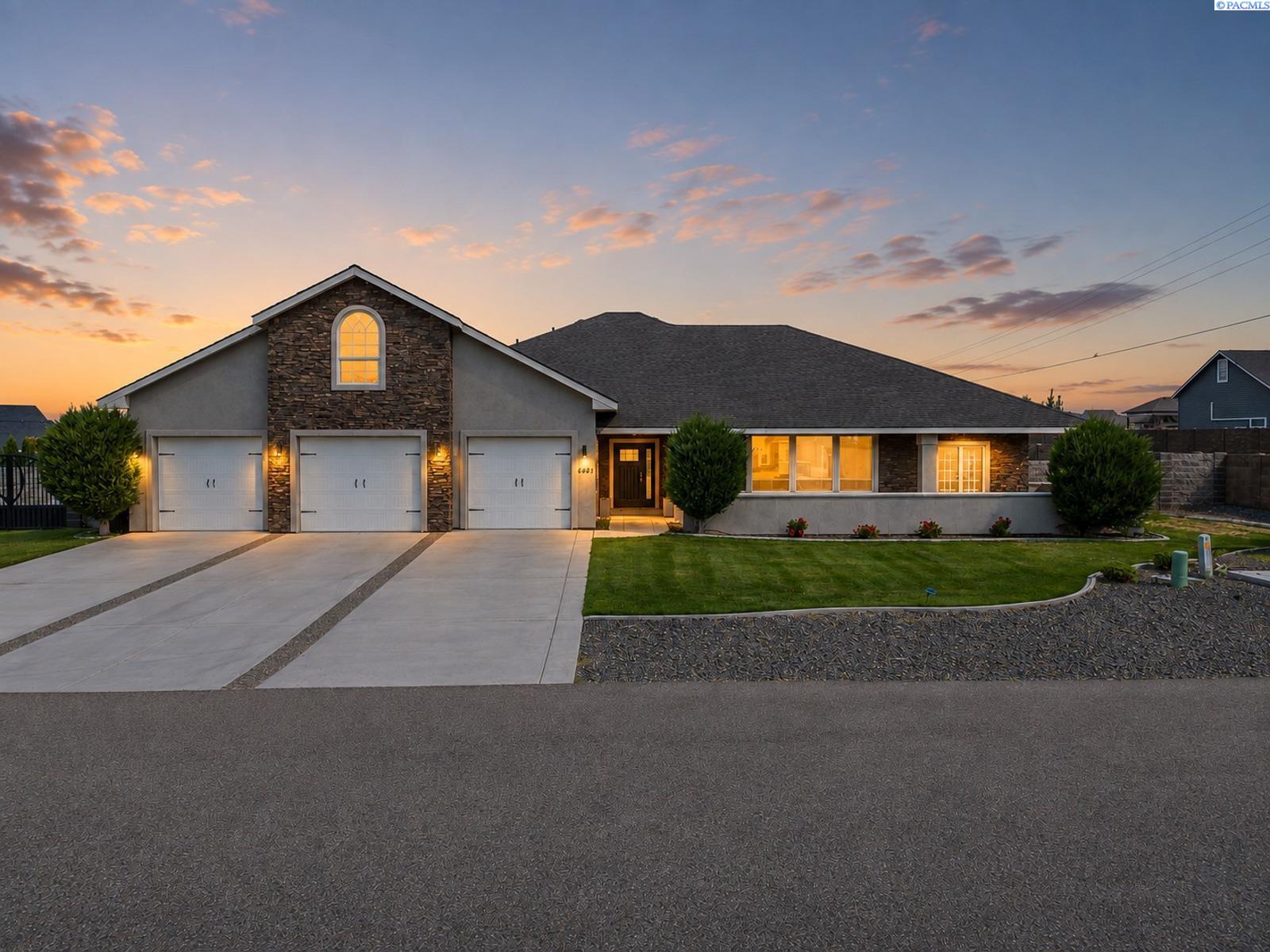 Photo 1 of Single family home for sale at 6401 Eagle Crst Dr, Pasco, WA 99301 | MLS# PAC295586 | Listing updated on 2026-09-22