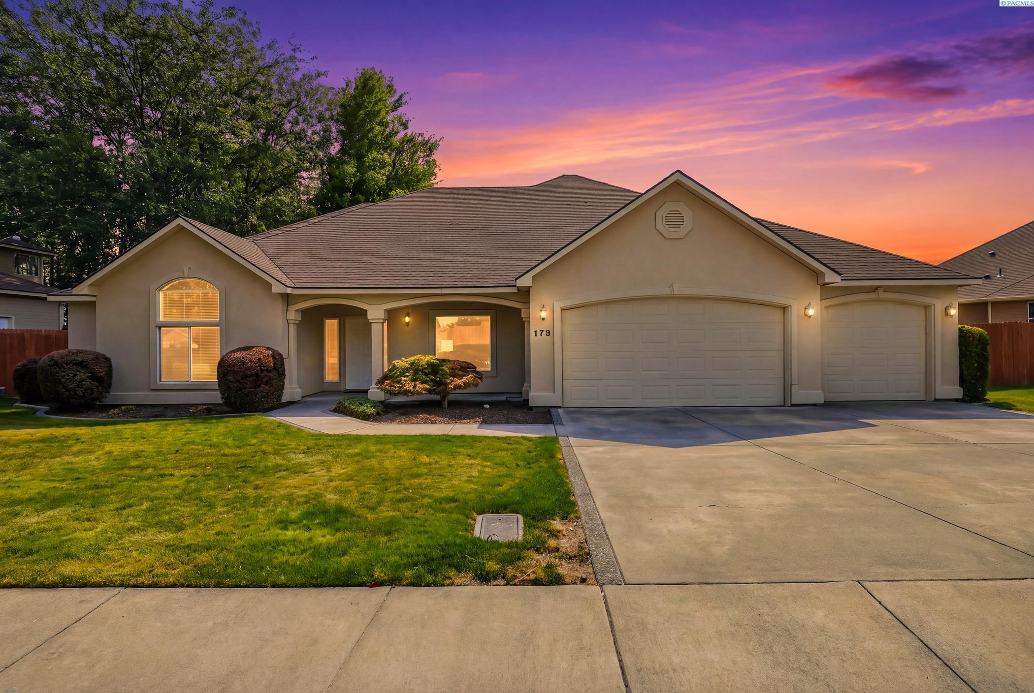 Photo 1 of Single family home for sale at 173 Mattis Dr, Richland, WA 99352 | MLS# PAC295595 | Listing updated on 2026-10-09