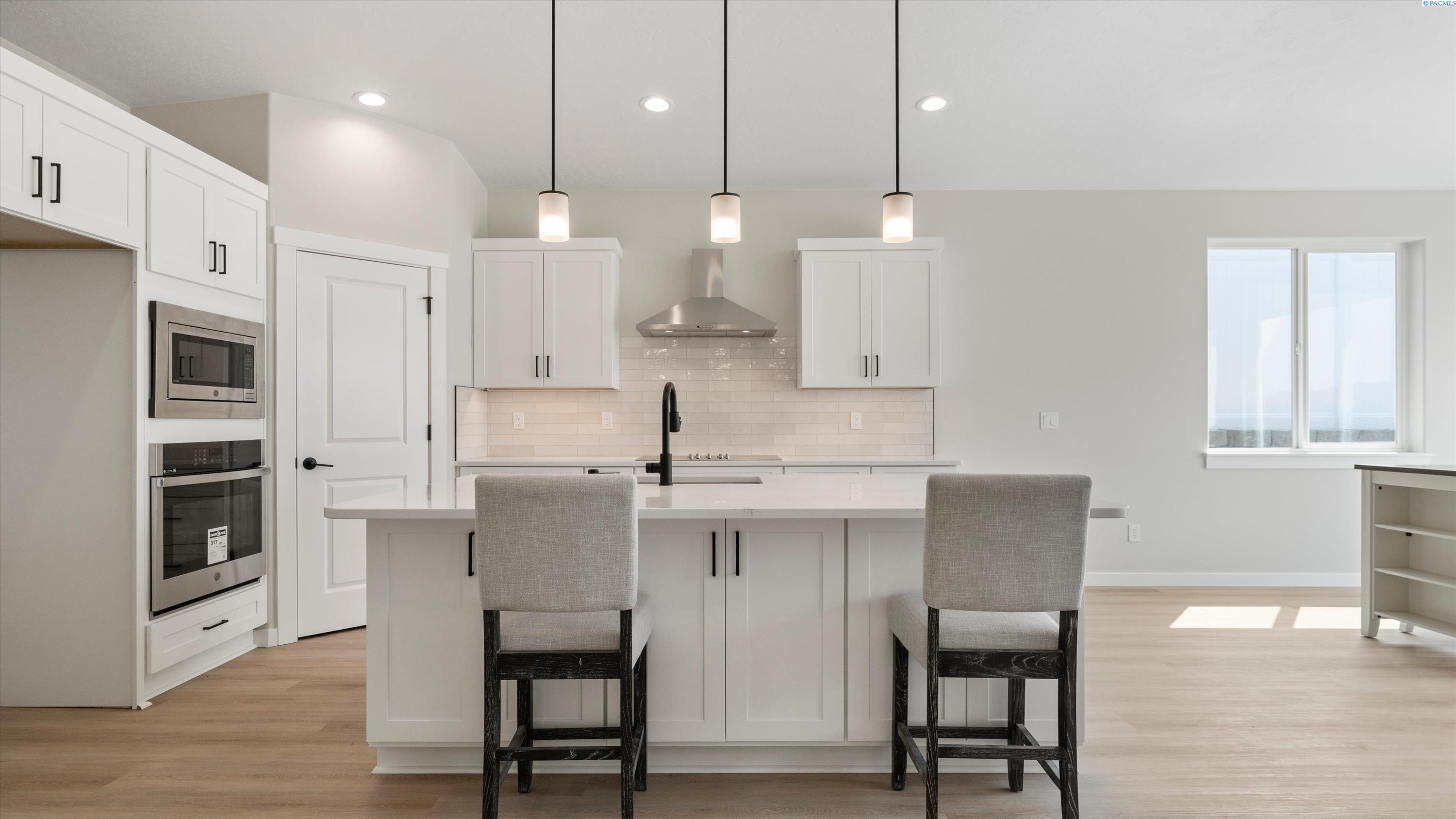Photo 3 of Townhouse for sale at 3350 S Nelson St, Kennewick, WA 99338 | MLS# PAC295605 | Listing updated on 2026-08-16