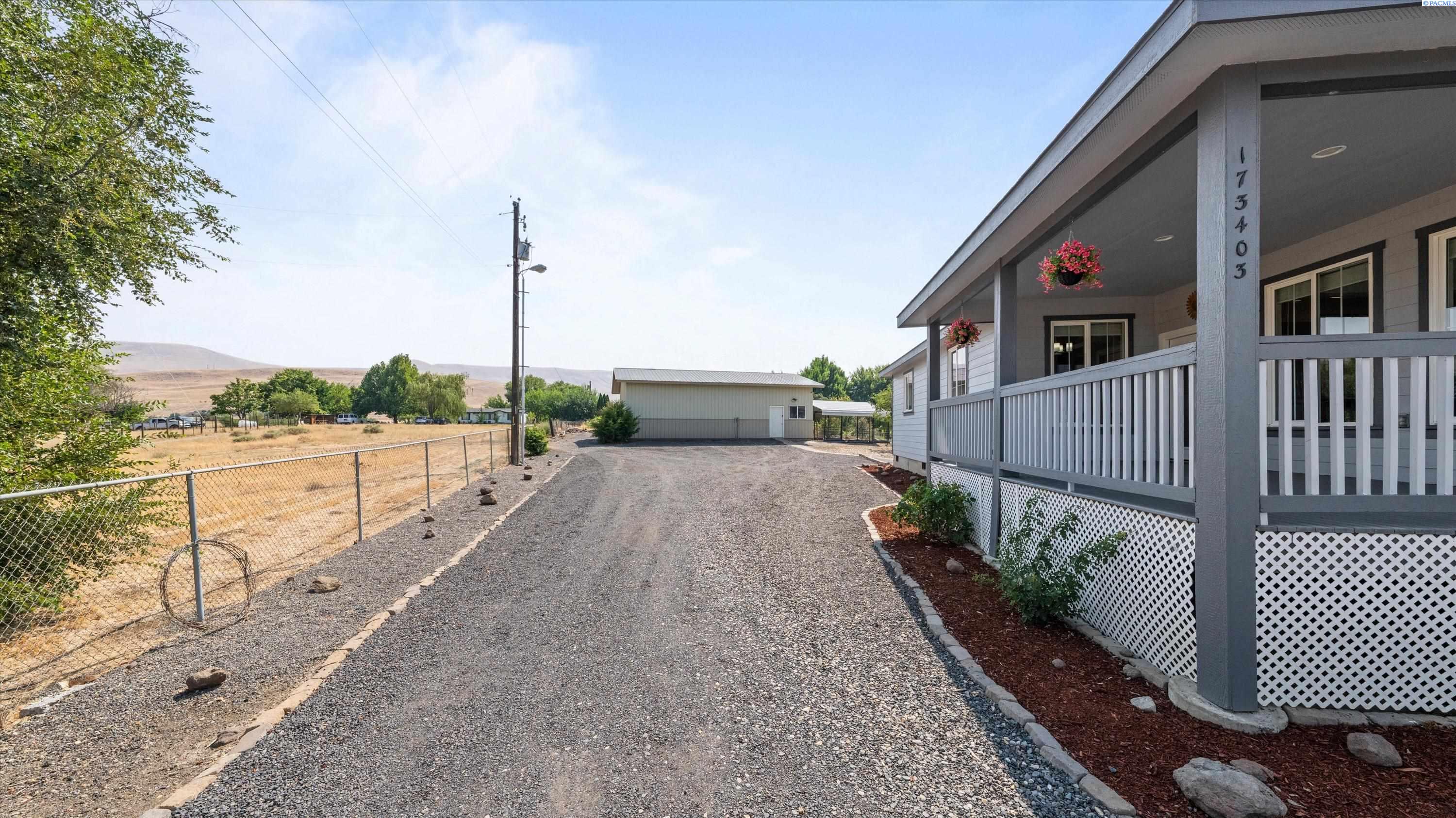 Photo 3 of Single family home for sale at 173403 W Byron Rd, Prosser, WA 99350 | MLS# PAC295611 | Listing updated on 2026-09-10
