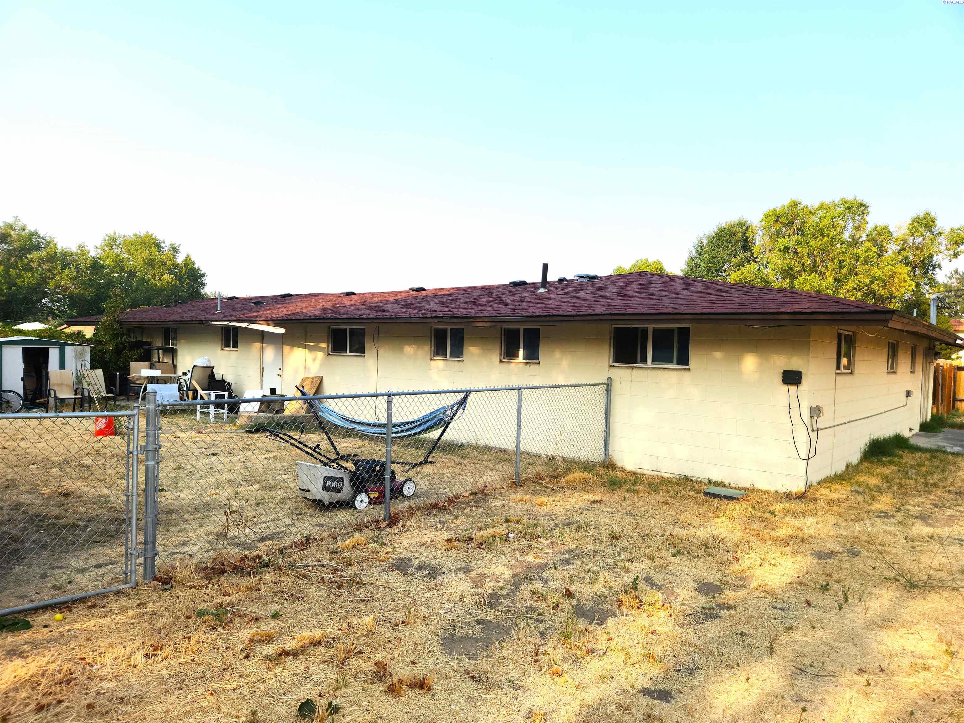 Photo 3 of House for sale at 3211 W John Day Ave, Kennewick, WA 99336 | MLS# PAC295629 | Listing updated on 2026-08-18