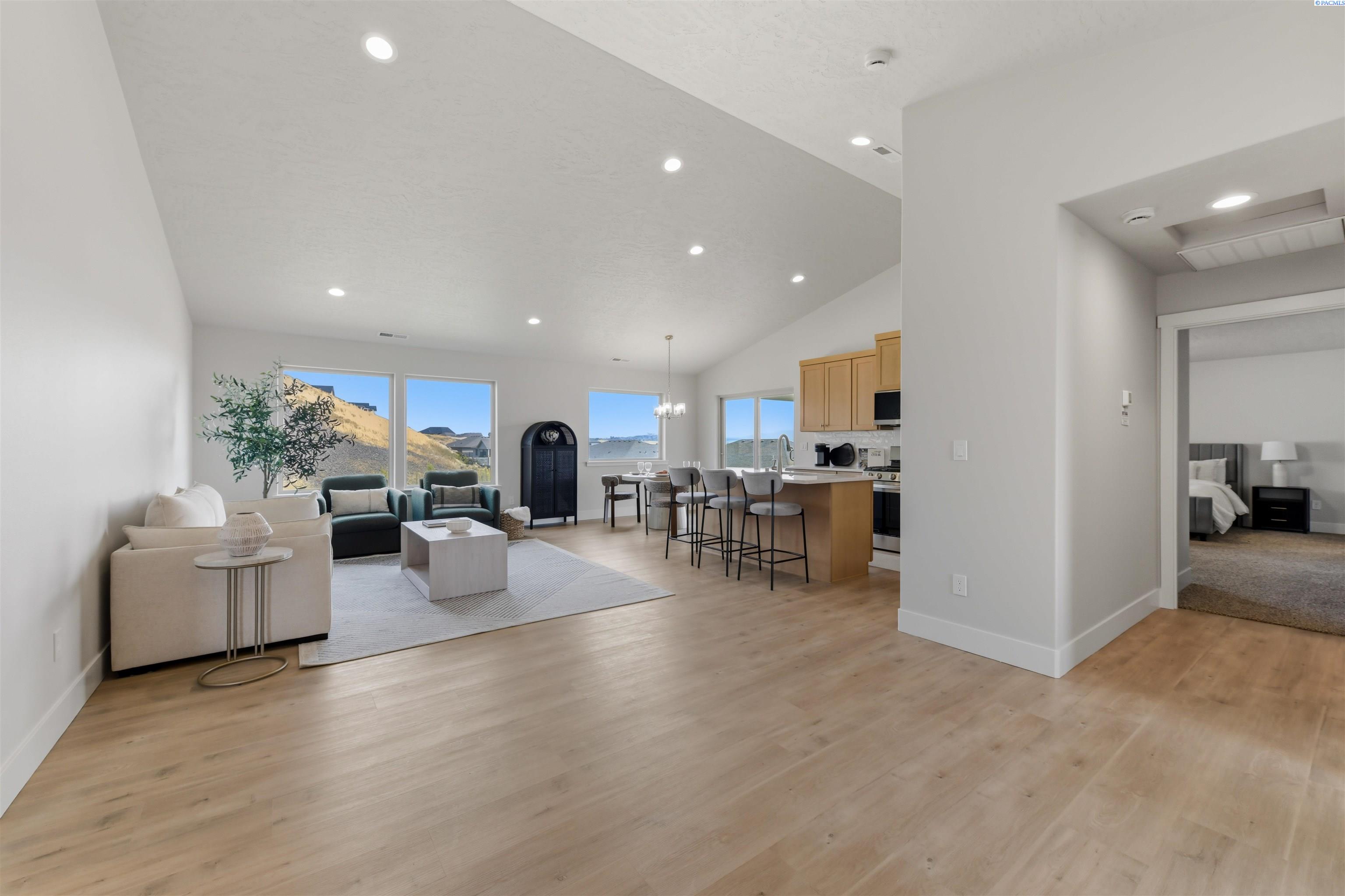 Photo 3 of Single family home for sale at 2903 S Osborne St, Kennewick, WA 99338 | MLS# PAC295648 | Listing updated on 2026-09-28