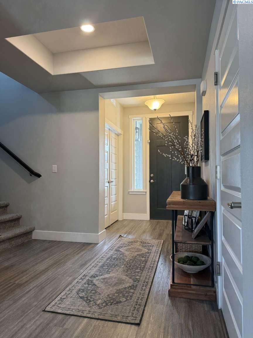 Photo 2 of Single family home for sale at 1554 W 32nd Avenue, Kennewick, WA 99337 | MLS# PAC295650 | Listing updated on 2026-09-16