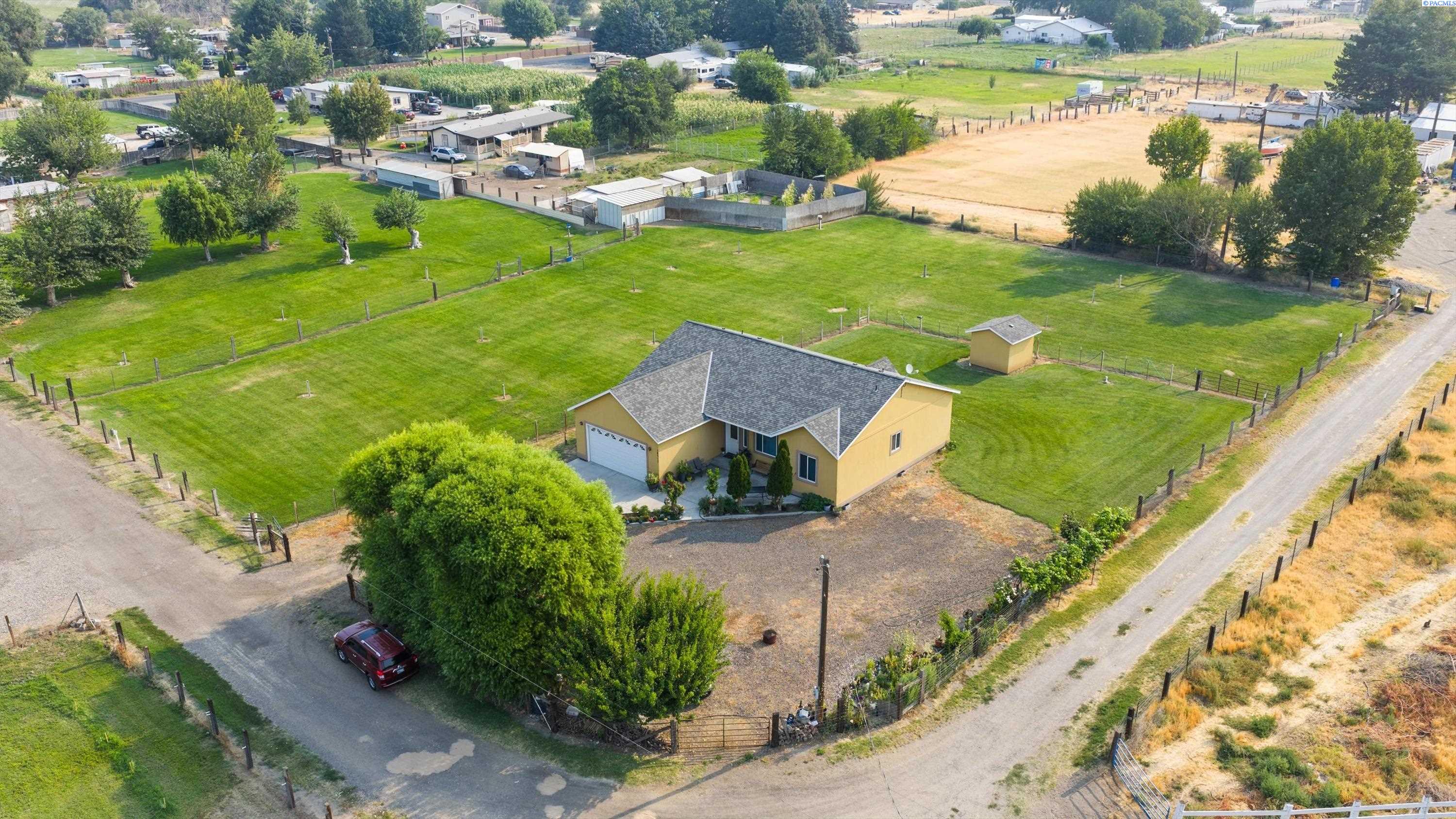 Photo 1 of Single family home for sale at 16711 S 1996 Prse, Kennewick, WA 99337 | MLS# PAC295656 | Listing updated on 2026-08-19