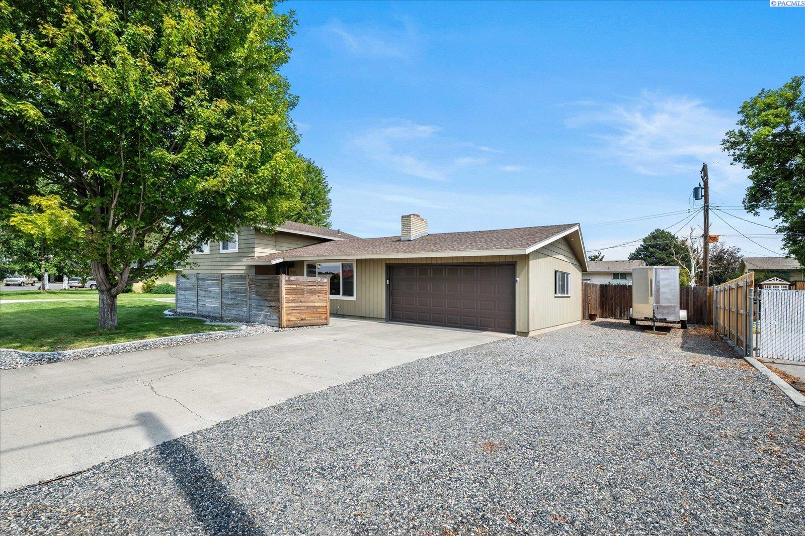 Photo 3 of Single family home for sale at 1630 Birch, Richland, WA 99354 | MLS# PAC295664 | Listing updated on 2026-09-26
