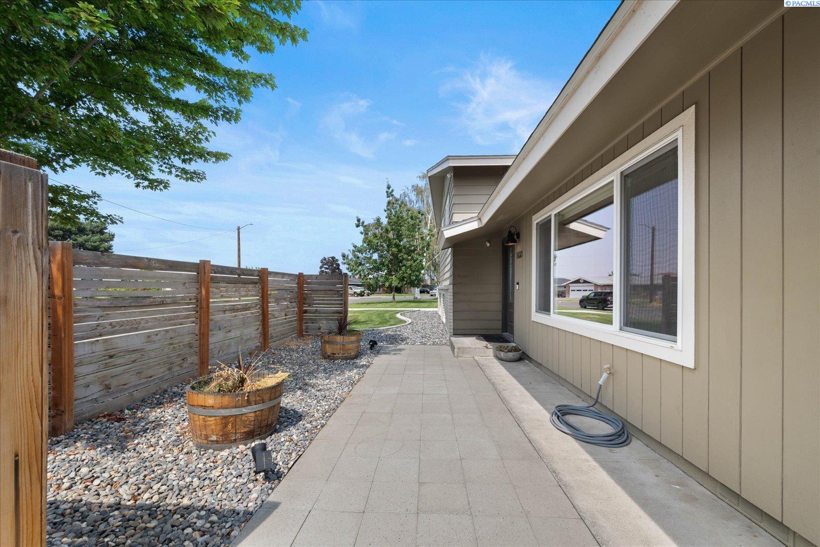 Photo 3 of Single family home for sale at 1630 Birch, Richland, WA 99354 | MLS# PAC295664 | Listing updated on 2026-09-26