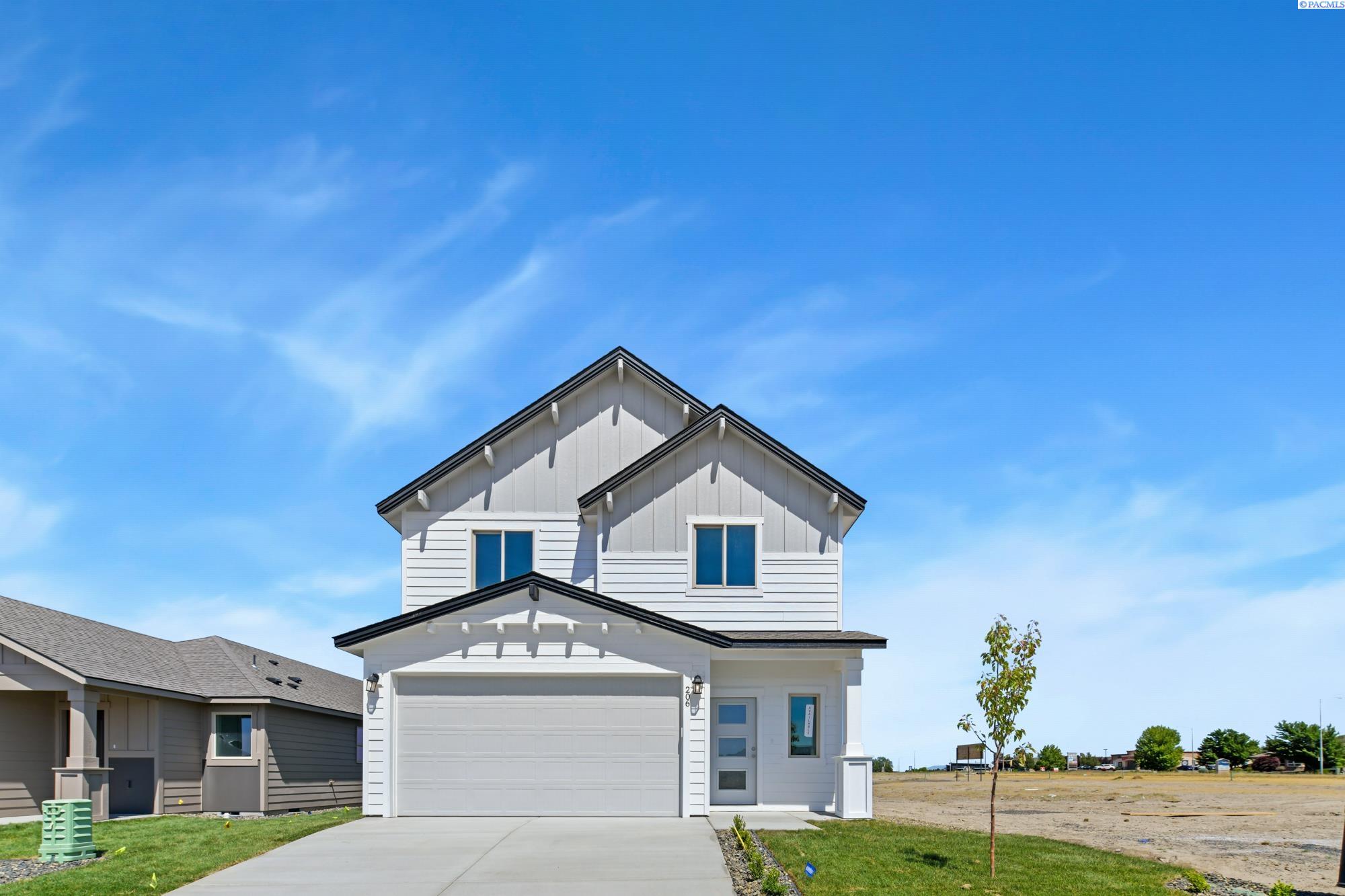 Photo 1 of Single family home for sale at 206 N Dewberry Pl, Kennewick, WA 99336 | MLS# PAC295665 | Listing updated on 2026-09-26