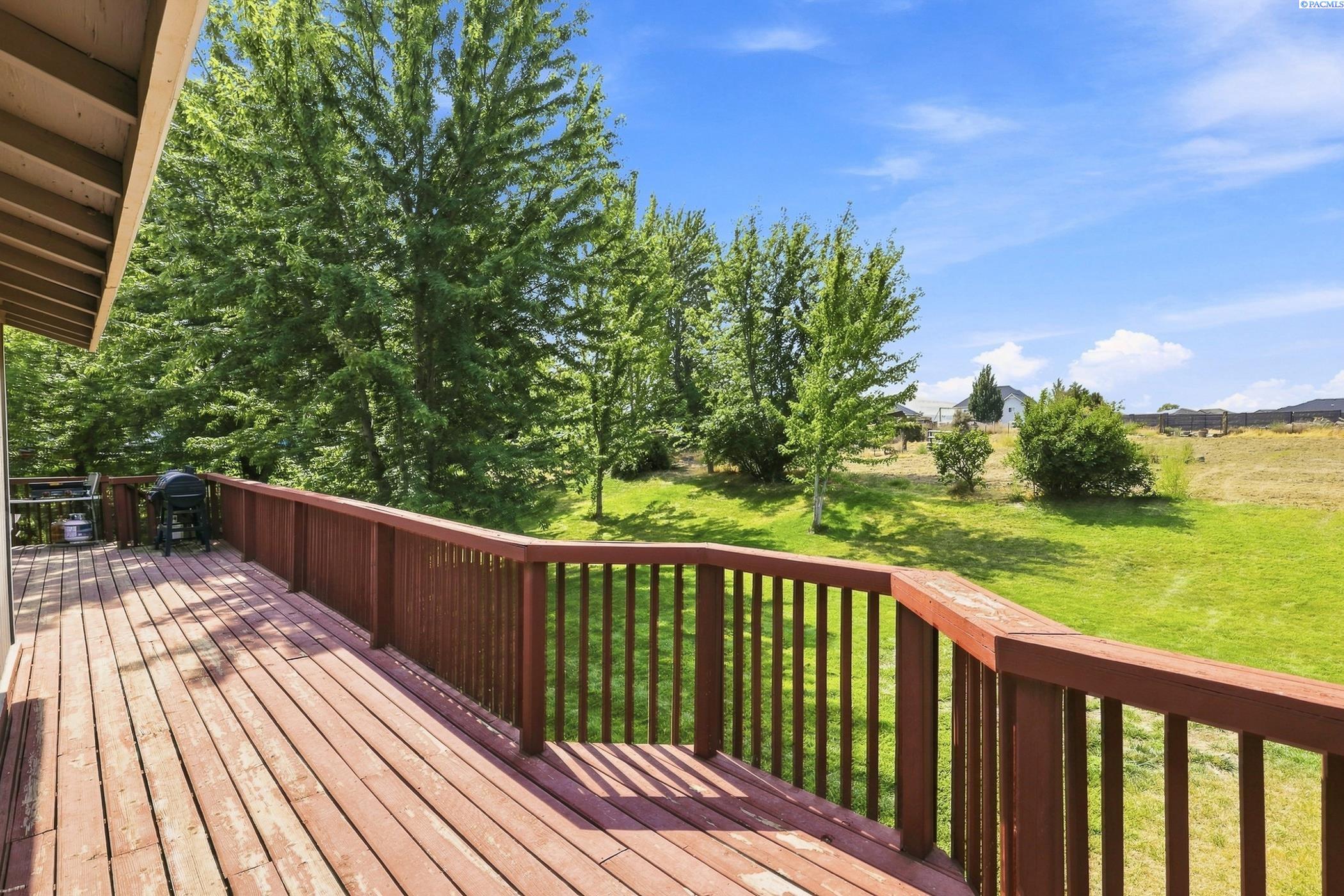 Photo 3 of Single family home for sale at 1804 S Bermuda, Kennewick, WA 99338 | MLS# PAC295675 | Listing updated on 2026-09-18