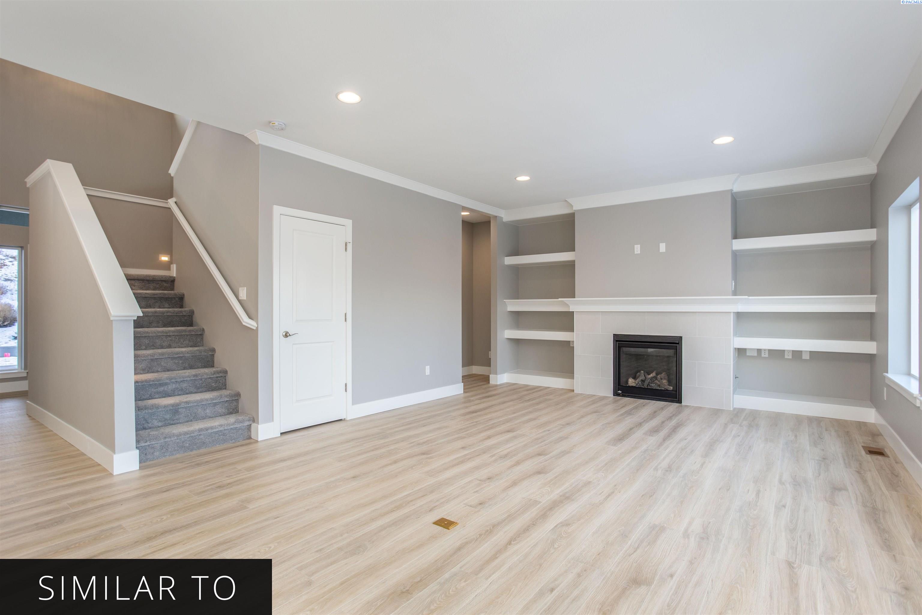 Photo 4 of Single family home for sale at 1122 S Florida Loop, Kennewick, WA 99338 | MLS# PAC295680 | Listing updated on 2026-09-18