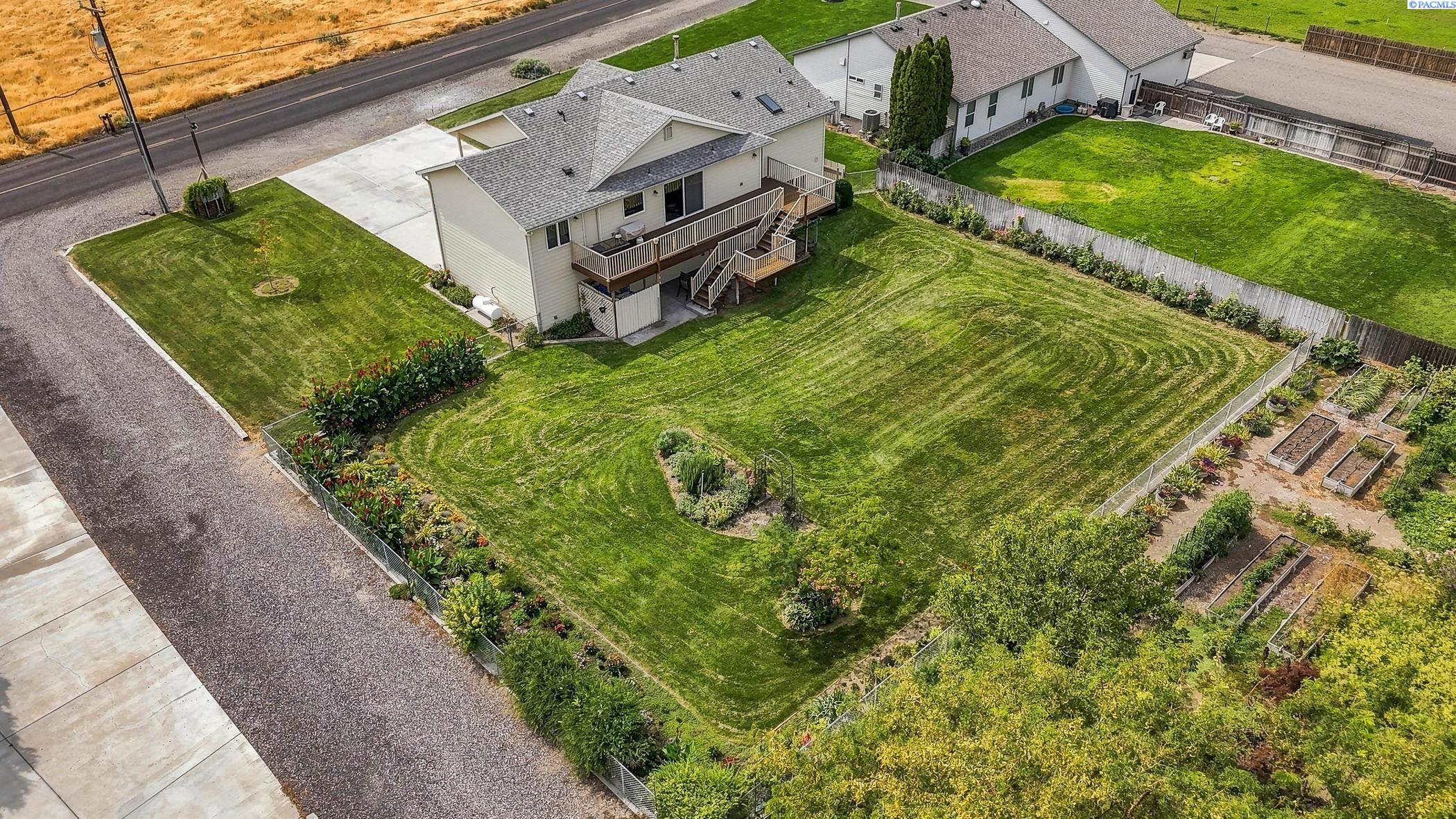 Photo 4 of Single family home for sale at 2573 Hanson Loop, Burbank, WA 99323 | MLS# PAC295702 | Listing updated on 2026-09-19